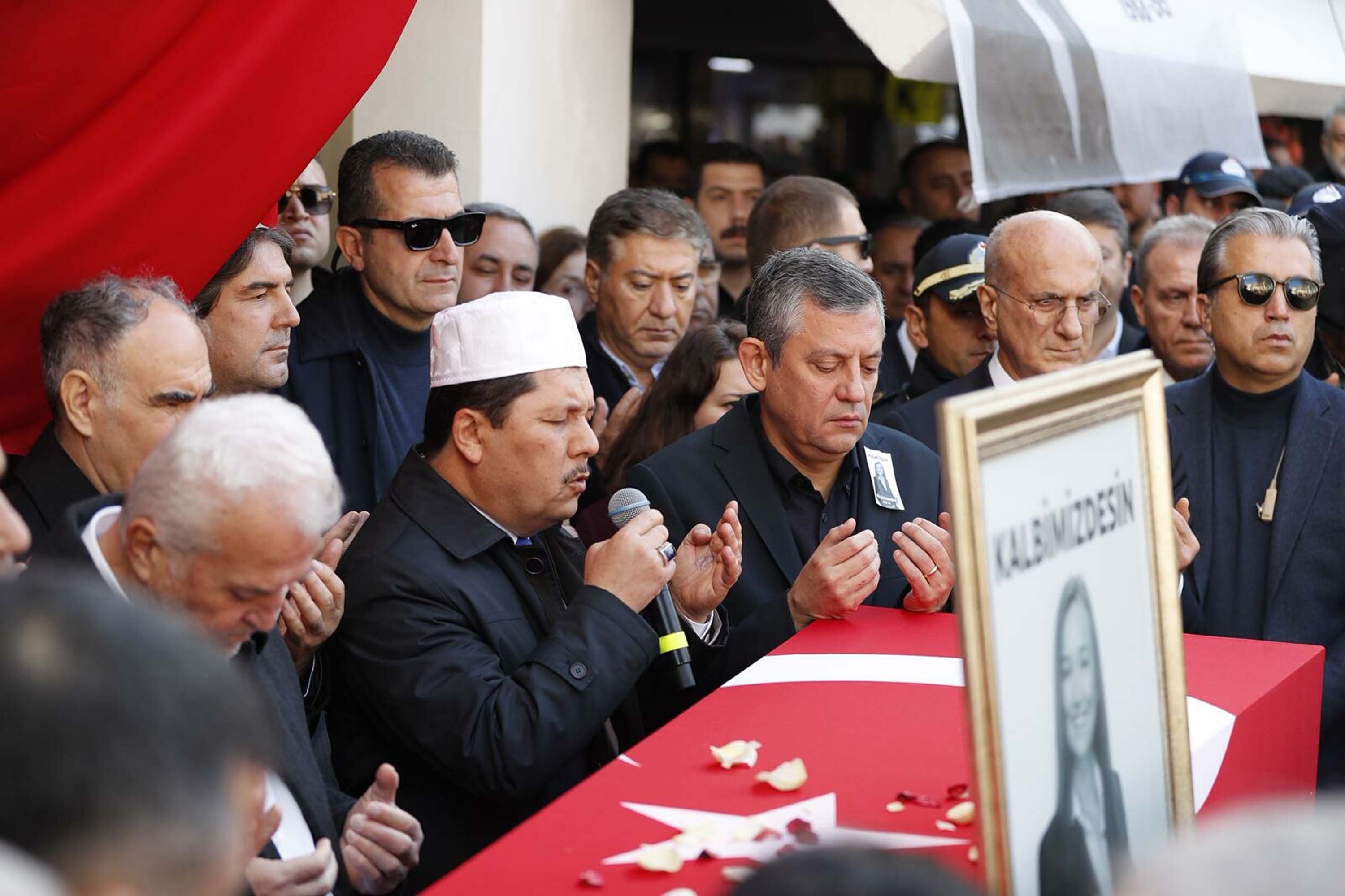 Gülşah Durbay törenine katılım