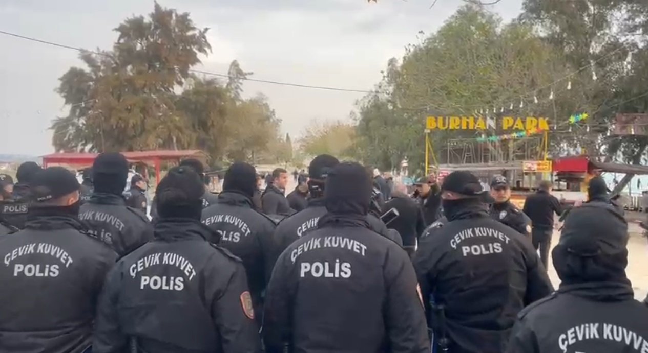 Adana Amerikan Adası yangın