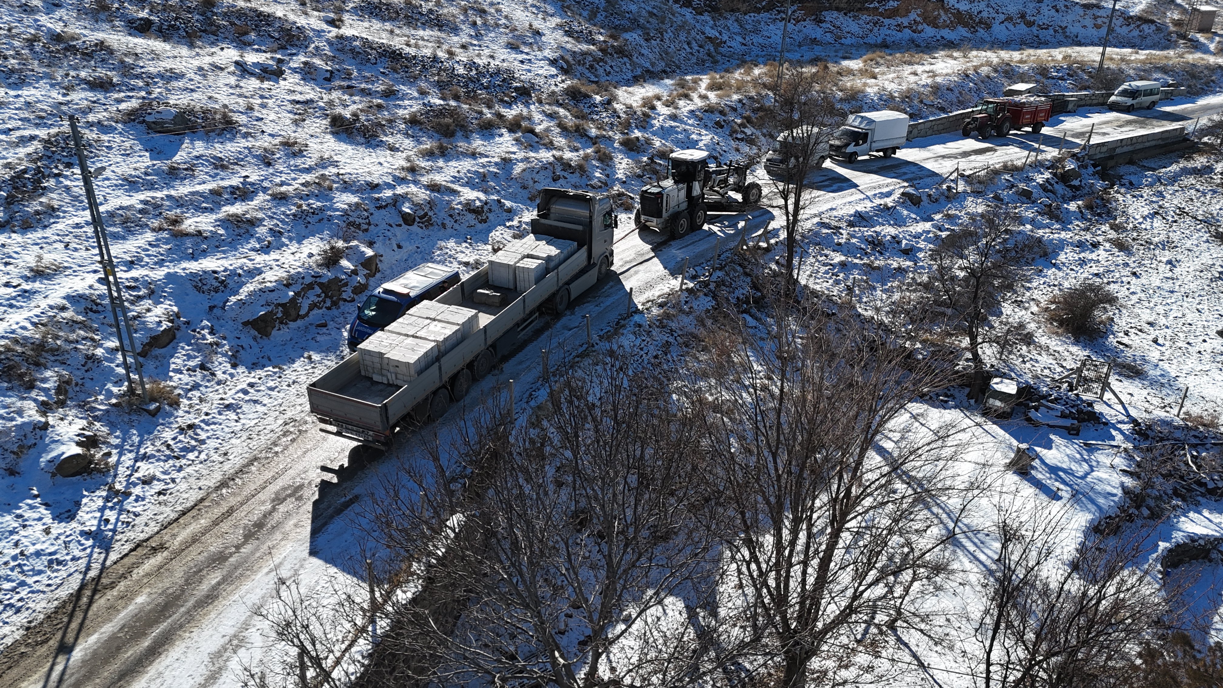 Elazığ köy yolu kar temizleme