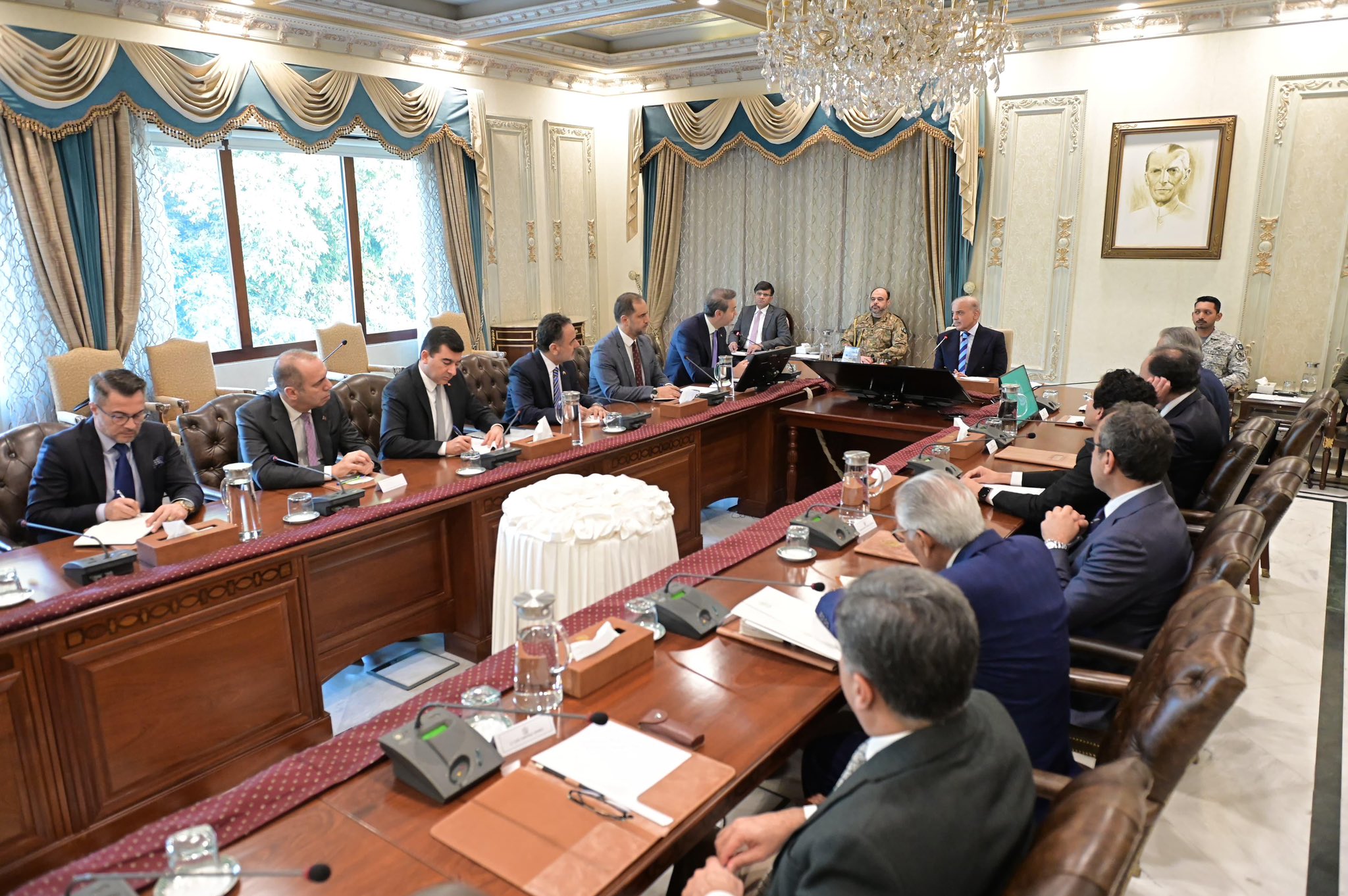 Enerji Bakanı Alparslan Bayraktar Pakistan ziyareti