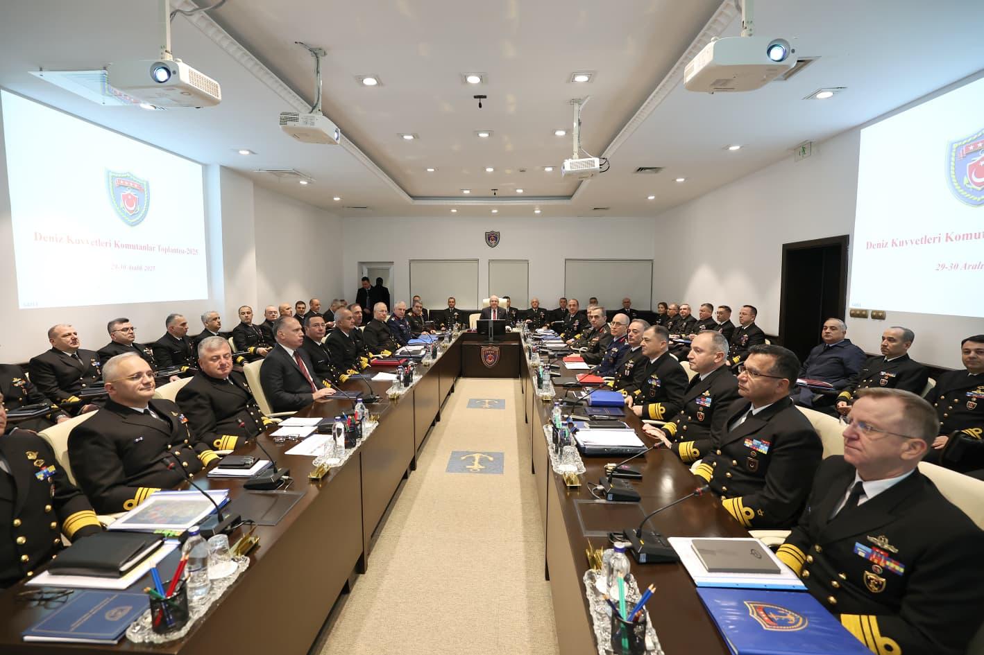 Milli Savunma Bakanı Yaşar Güler Komutanlar Toplantısı