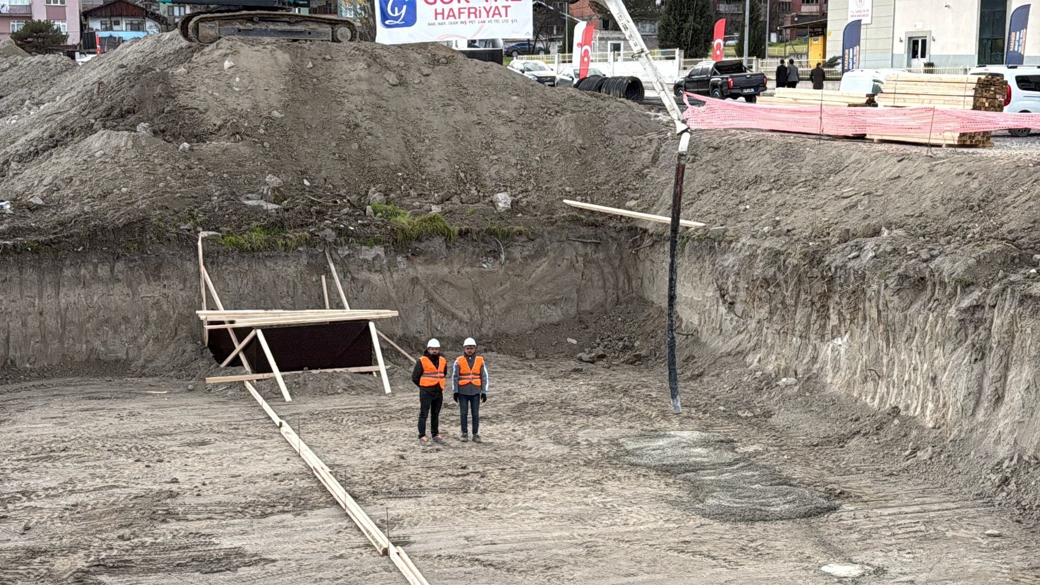 Adalet Bakanı Tunç temel atma işlemi