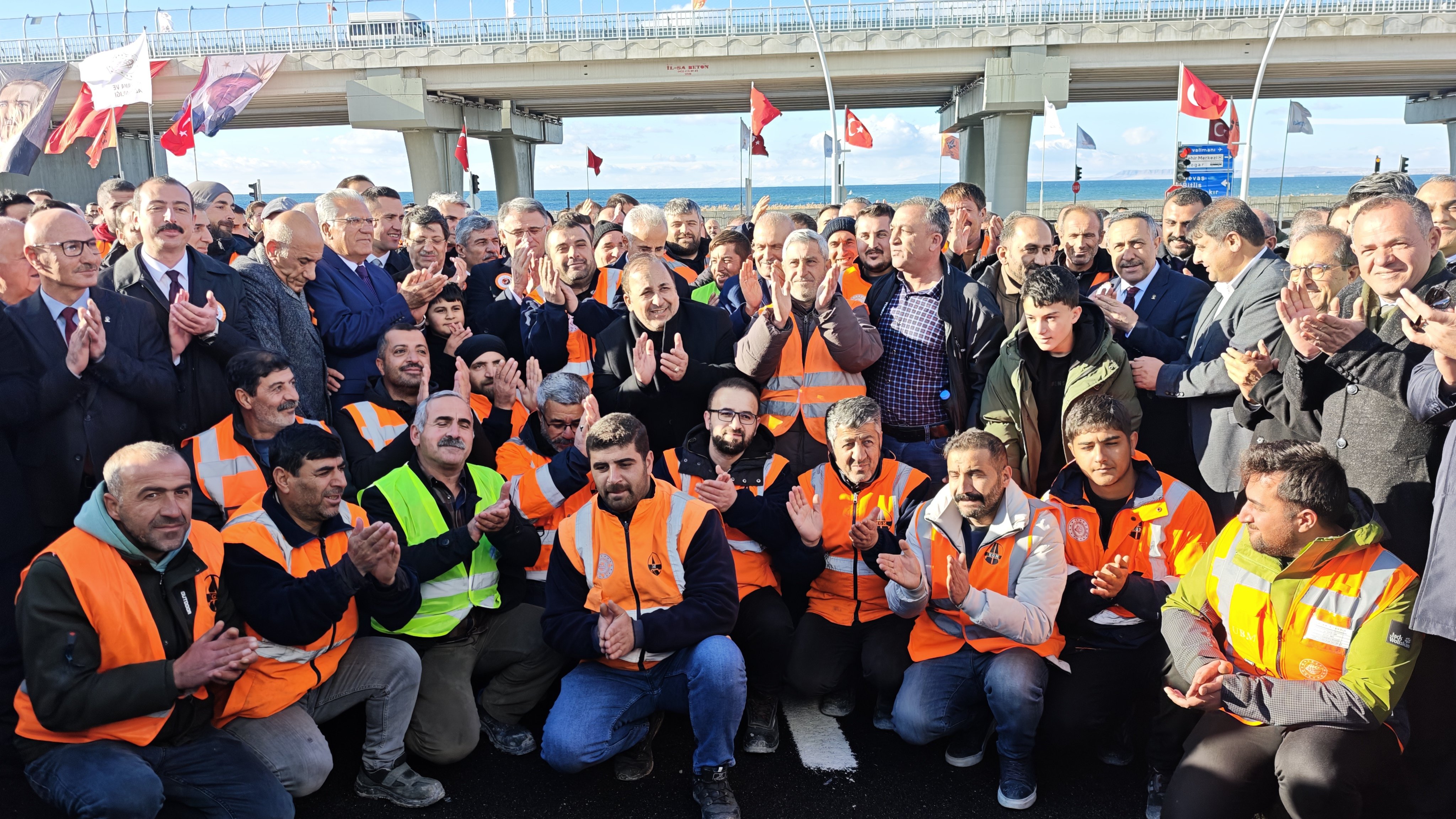 Bakan Abdulkadir Uraloğlu Van Çevre Yolu Açılışı