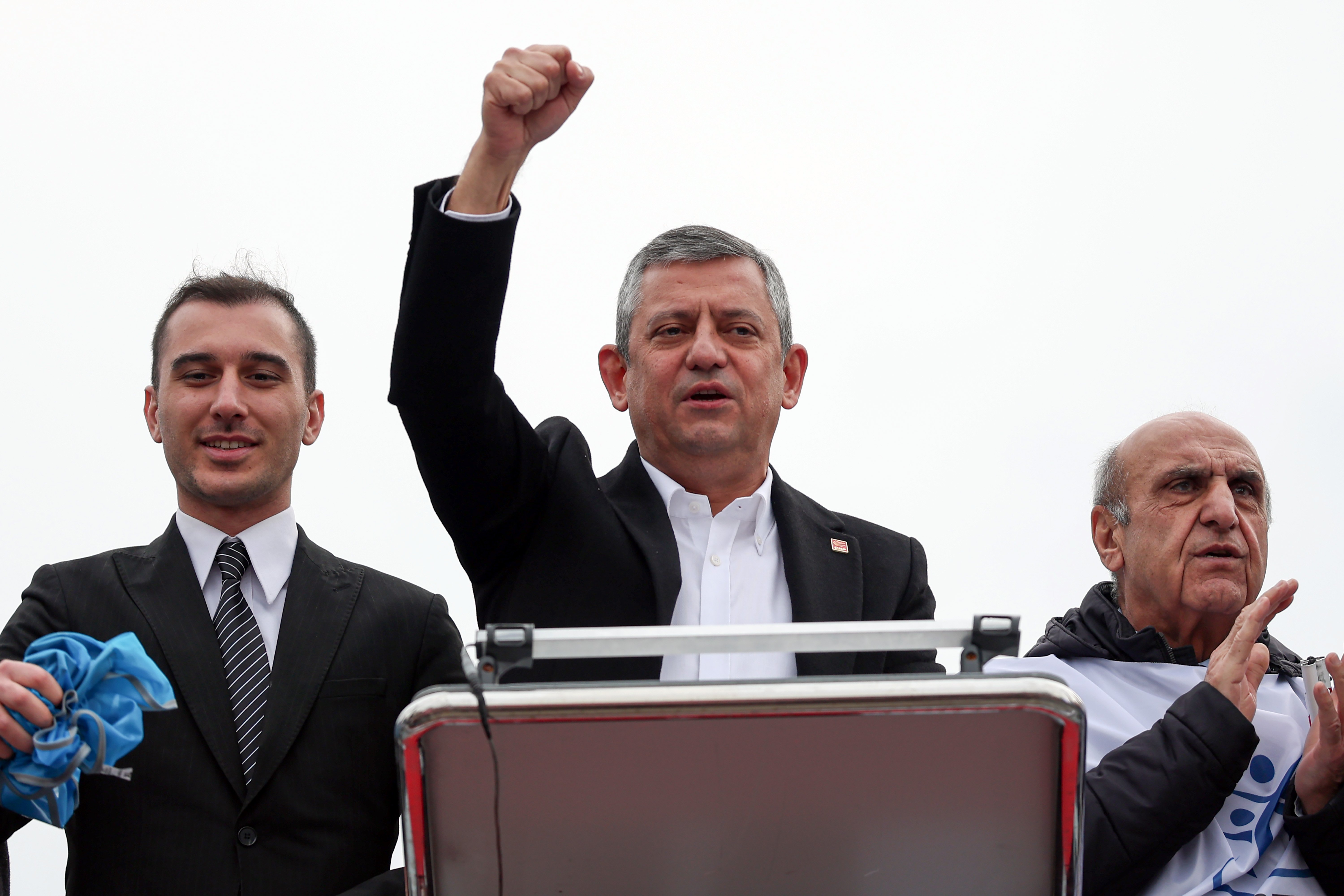 Özgür Özel siyasi açıklama