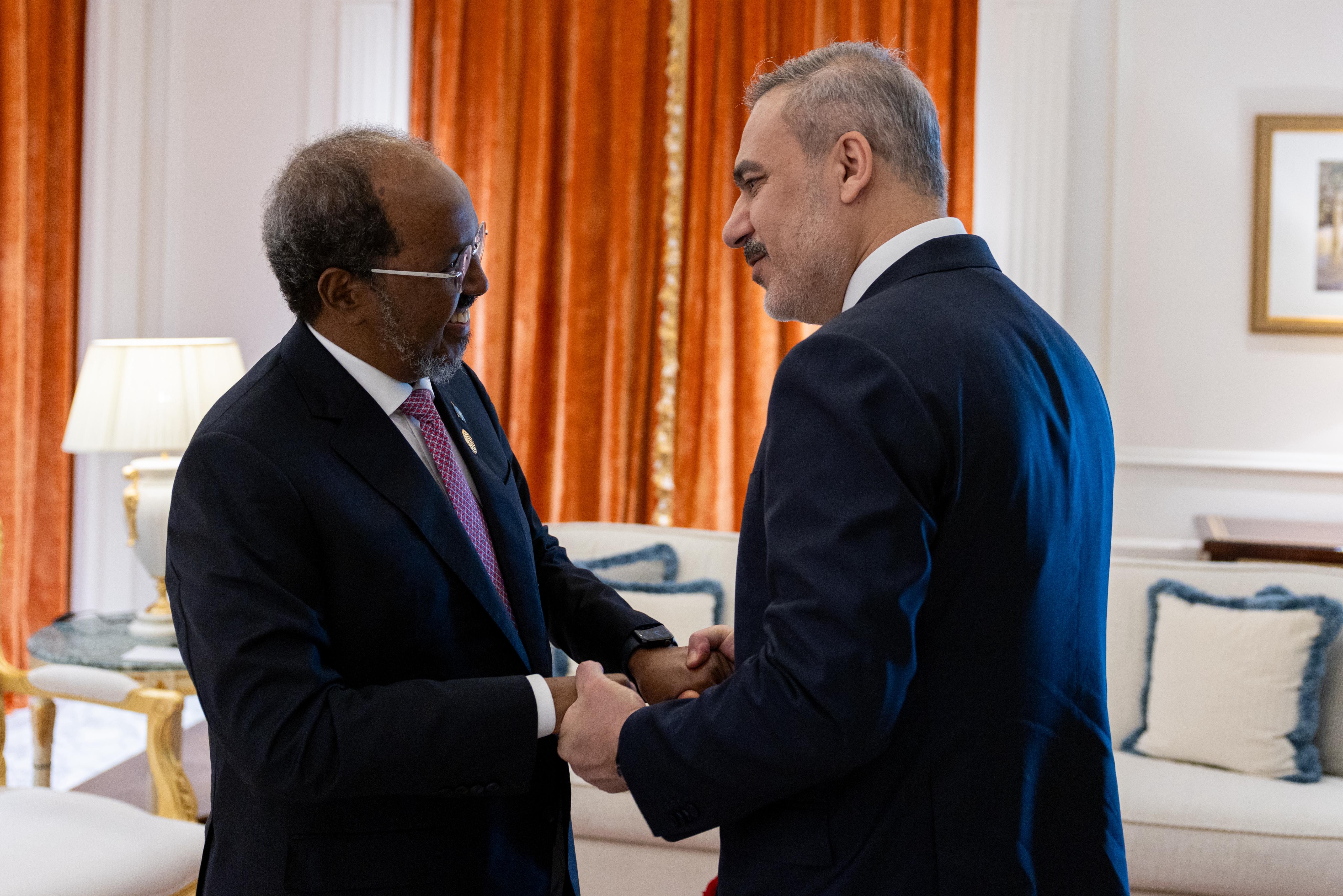 Hakan Fidan Doha Forumu diplomatik görüşme