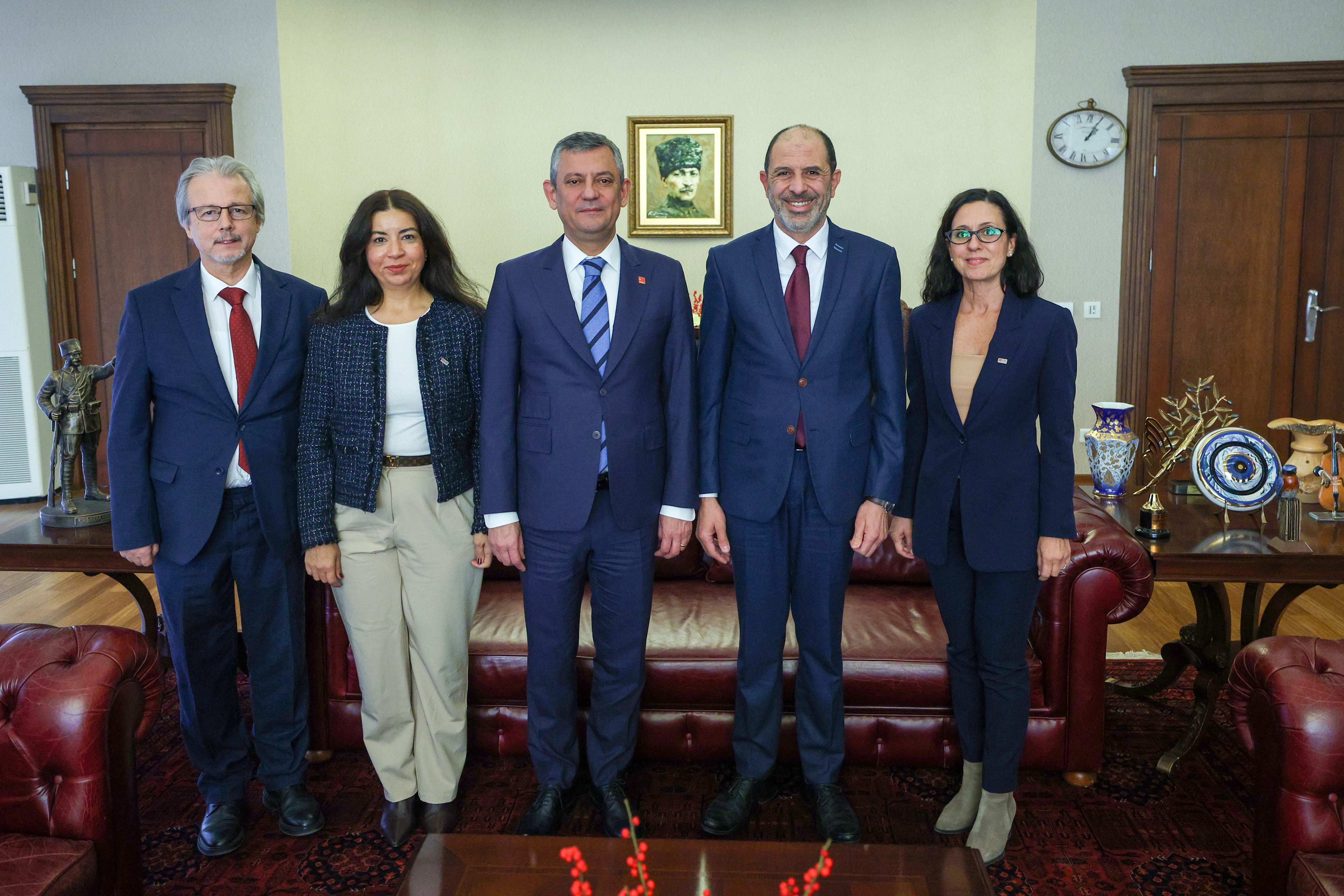 CHP KKTC Halkın Partisi görüşmesi