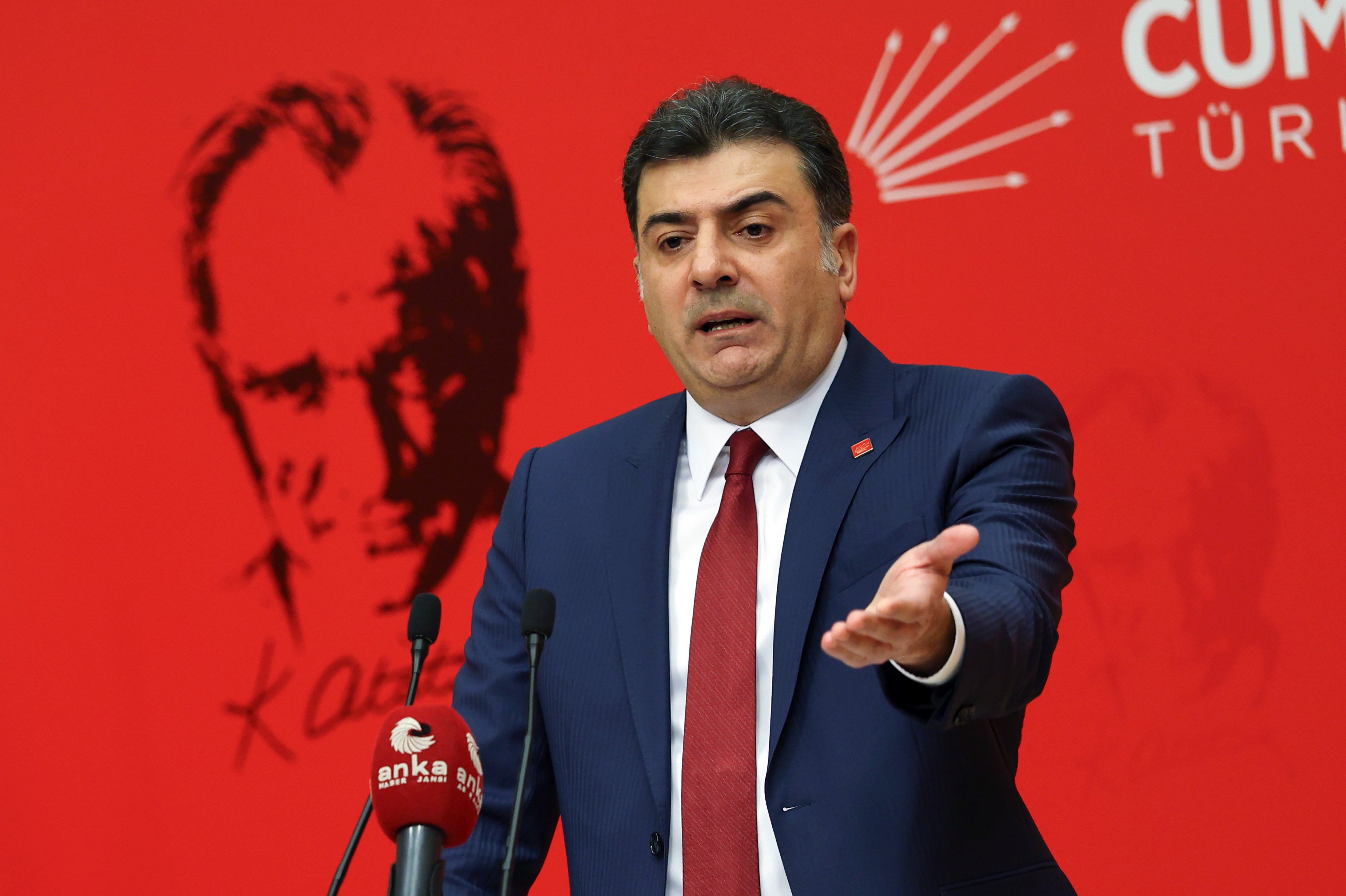 CHP Sözcüsü Zeynel Emre