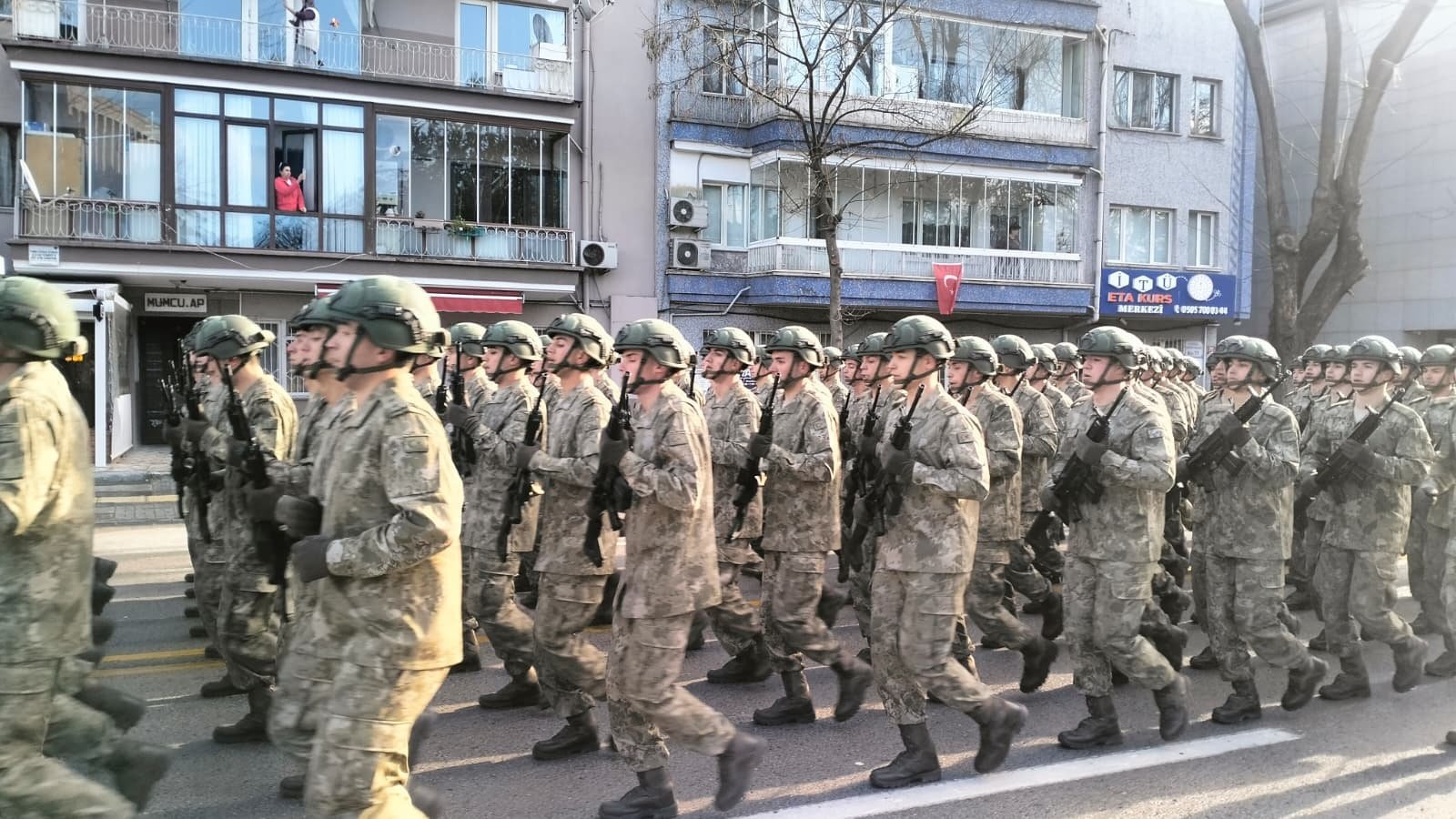 Askerler Atatürk Garnizon Koşusu