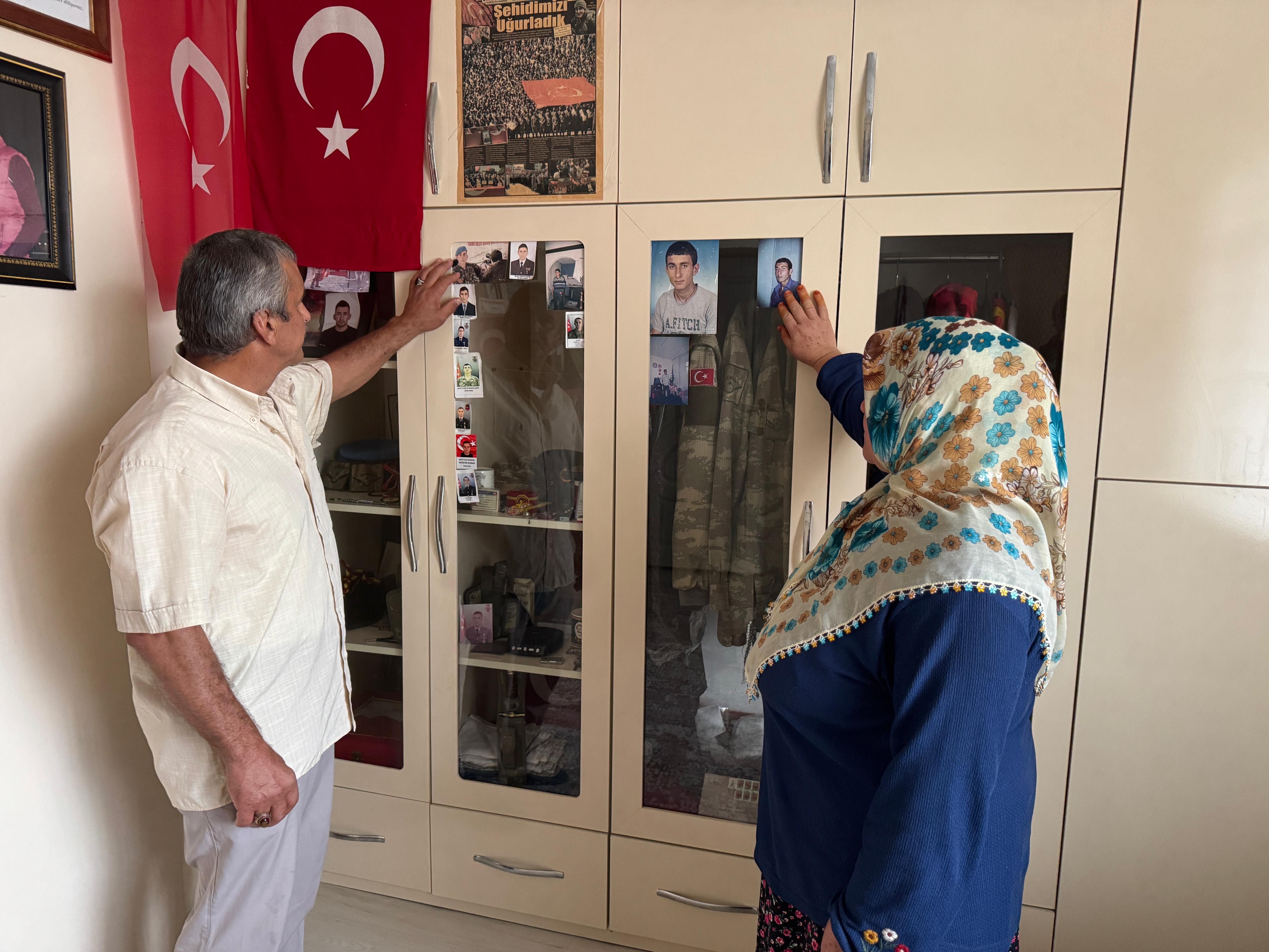 Şehit Ailesi Anı Odasında