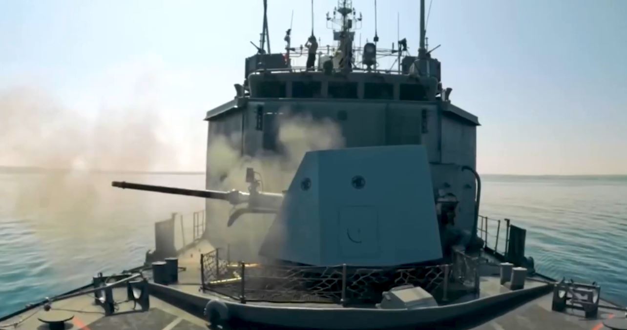 TCG Akhisar gemisi ve Denizhan-76