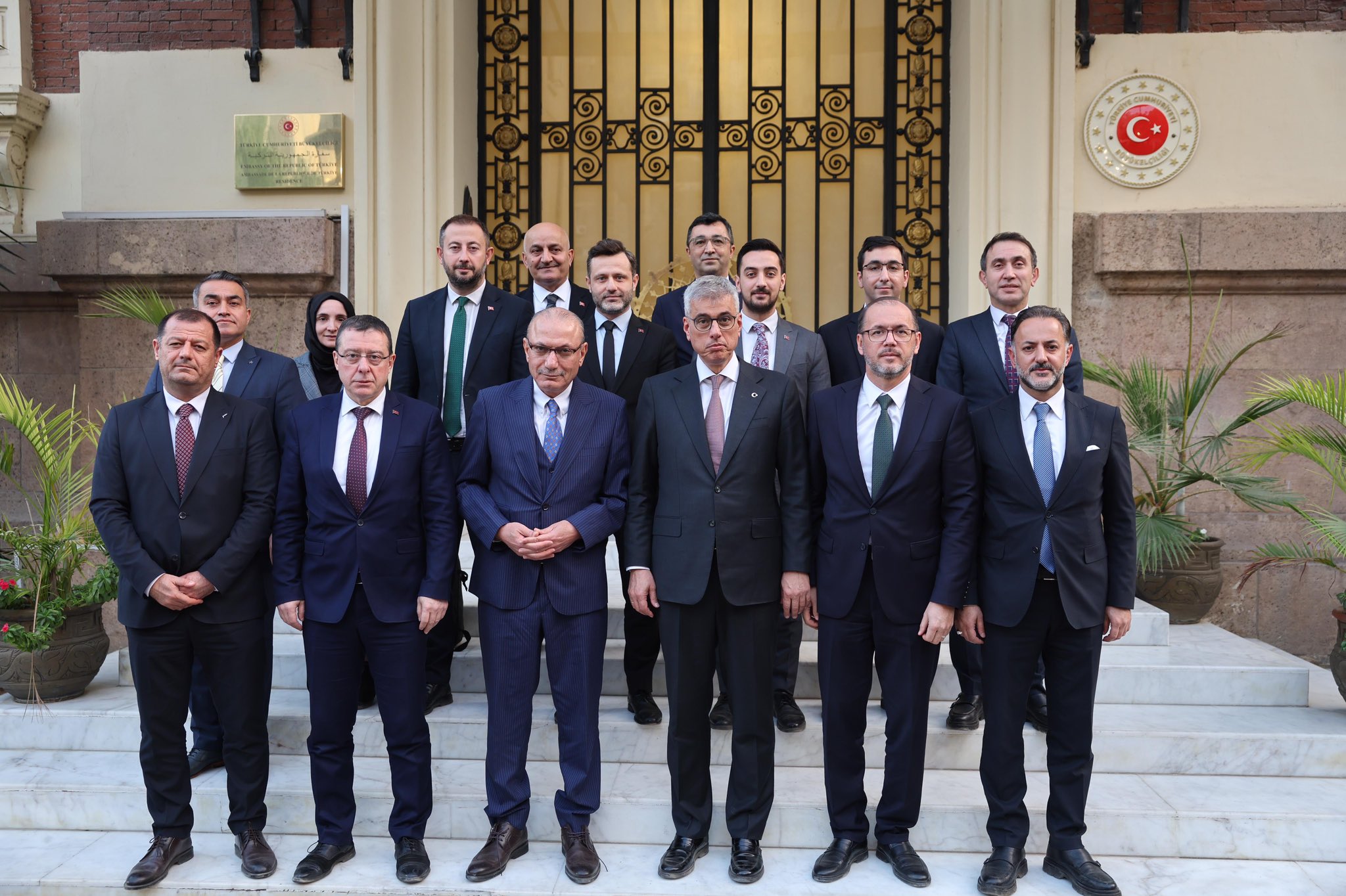 Sağlık Bakanı Kemal Memişoğlu Kahire Büyükelçiliği ziyareti