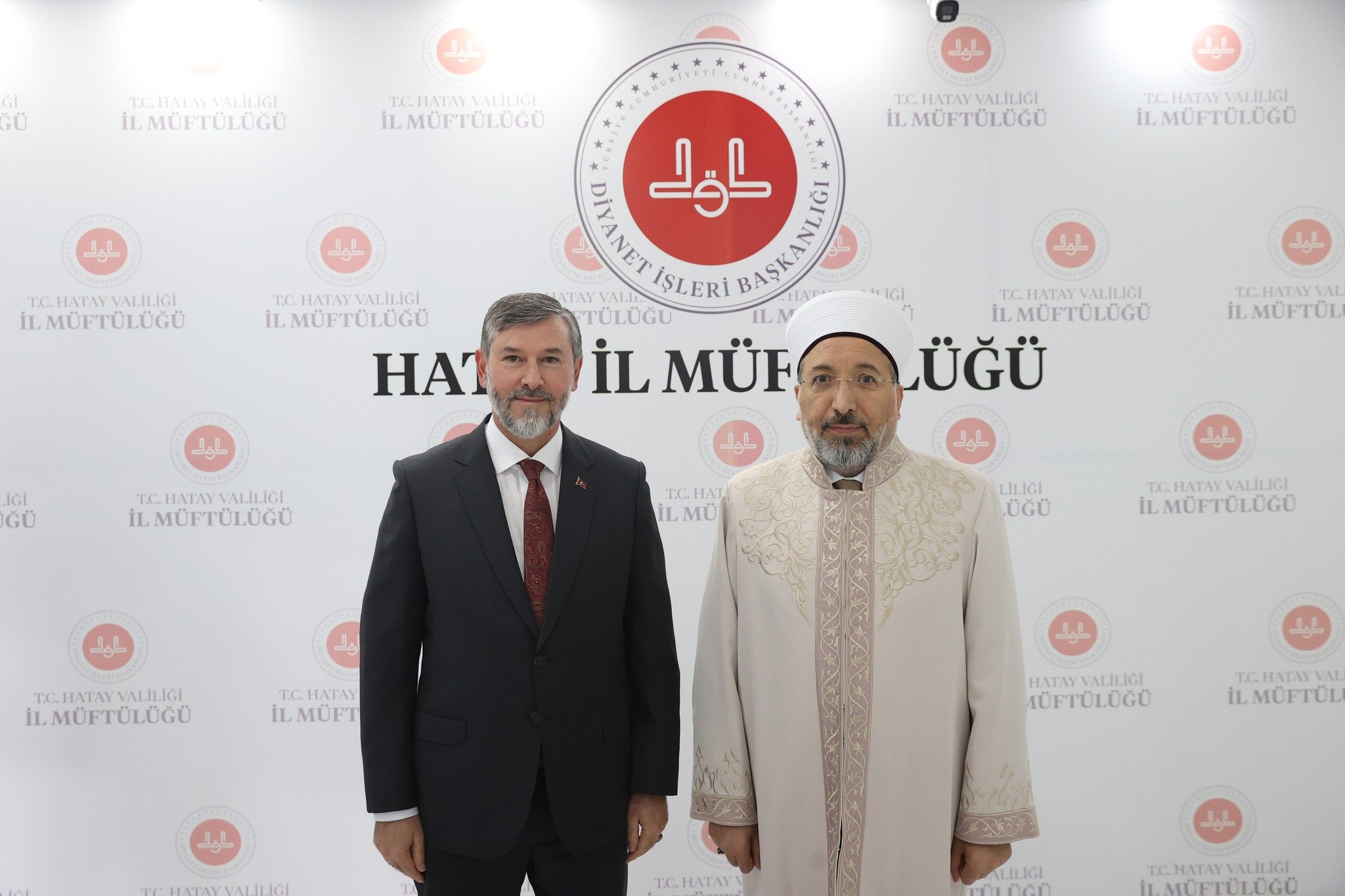 Diyanet İşleri Başkanı Arpaguş gençlerle sohbet