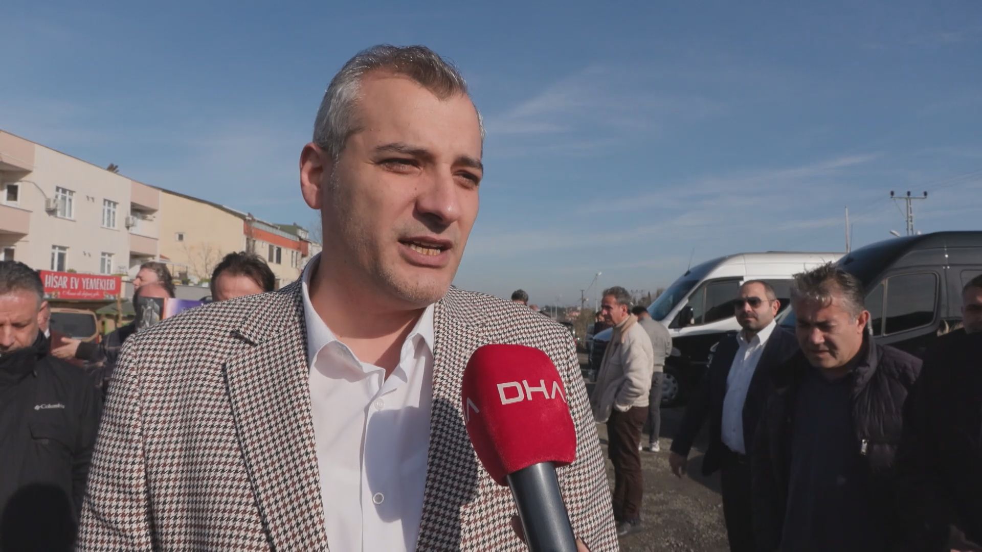 TURSED Başkan Yardımcısı Ahmet Malkadı açıklama yapıyor