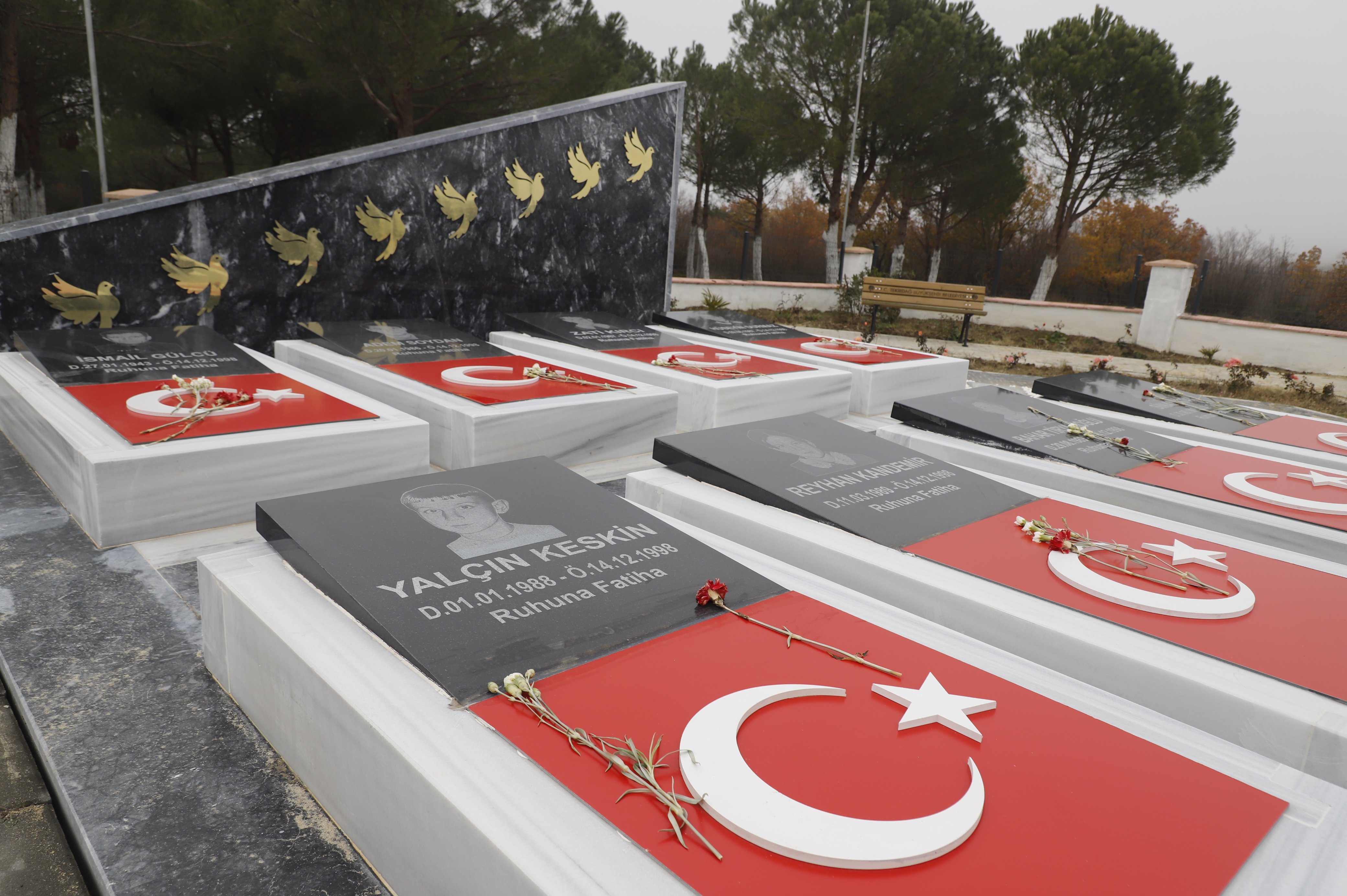 Keşan Kaymakamı Aziz Mercan Eğitim Şehitleri Anıtı