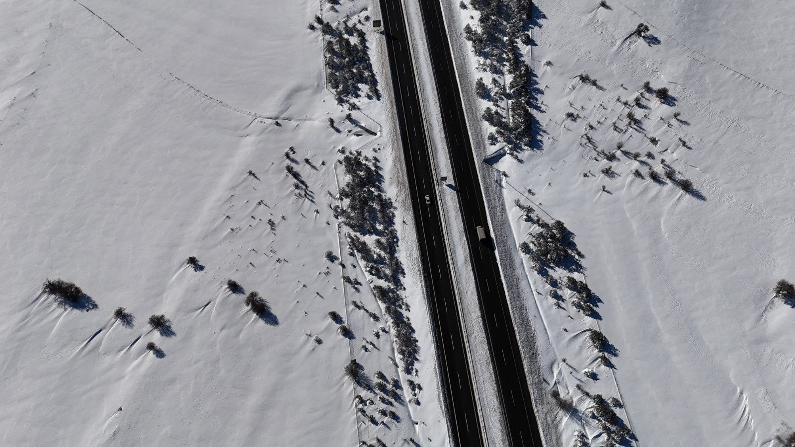 D-100 Karayolu Gerede-Karabük kesimi kar temizleme çalışması