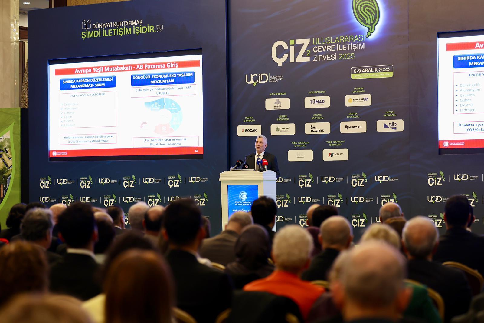 Bakan Bolat konuşmasını sürdürüyor