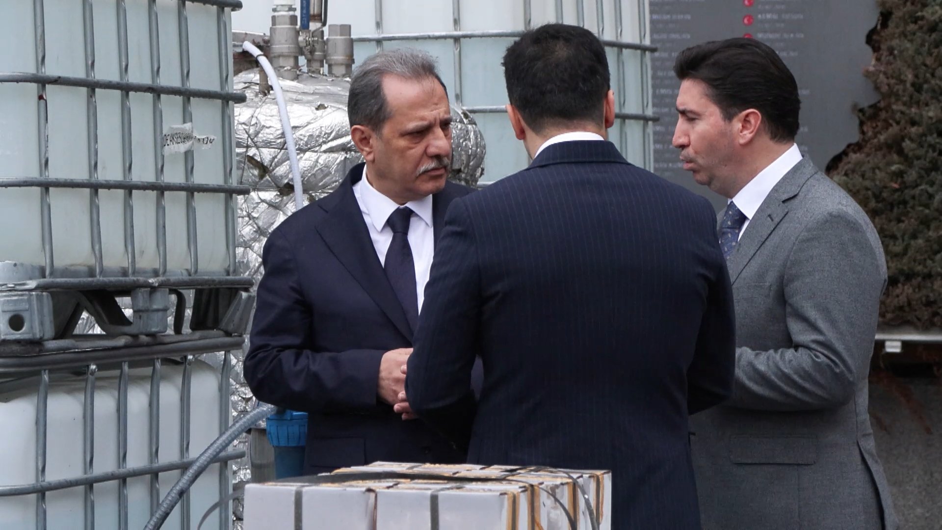 Kaçak Alkol Operasyonunda Ele Geçirilen Malzemeler