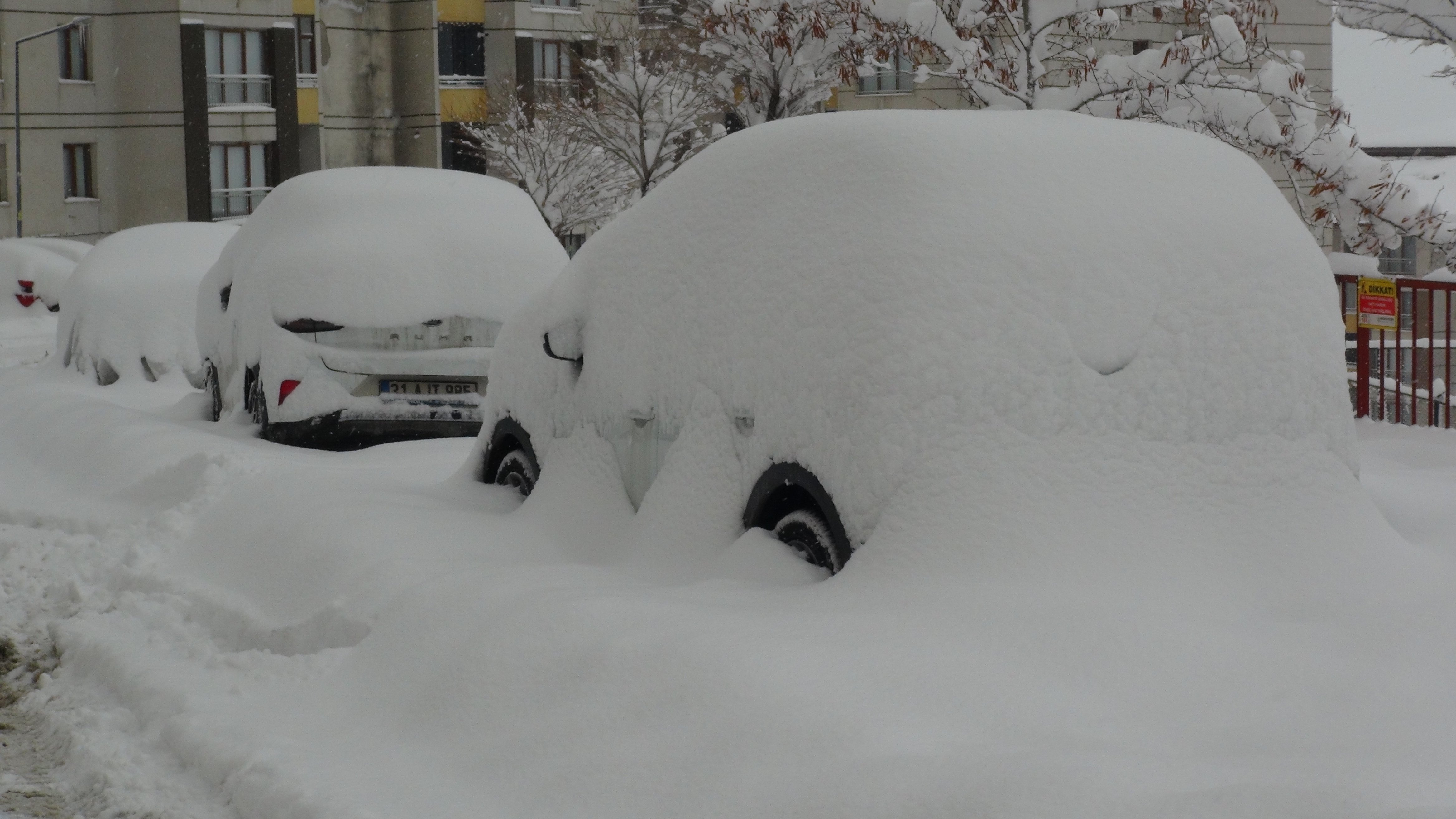 Hakkari Yüksekova kar yağışı