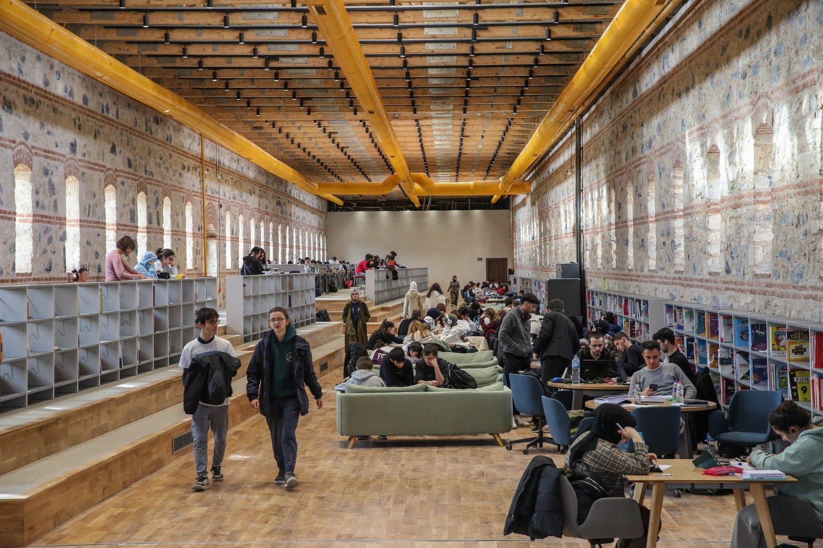 Rami Kütüphanesi İç Mekan