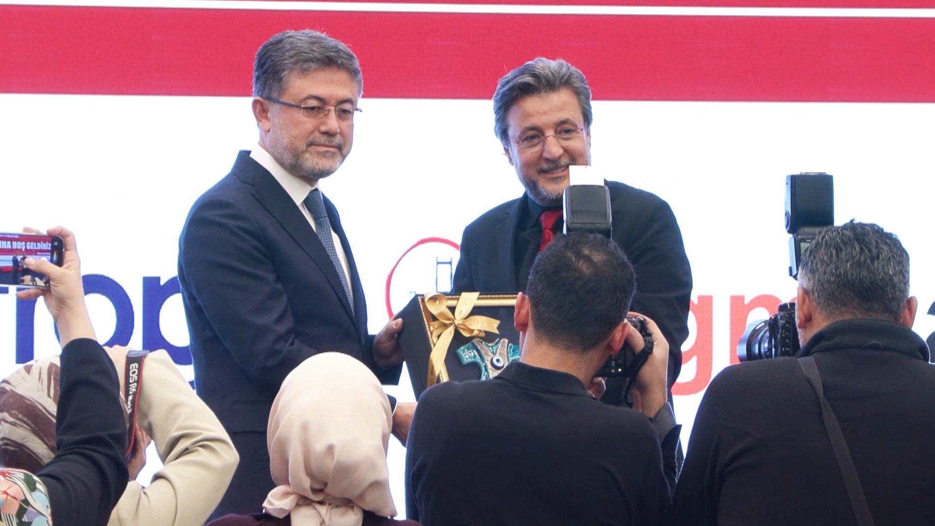 TÜRES toplantısına katılan protokol üyeleri