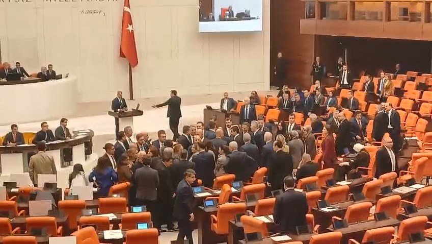 DEM Partili Vekil Beritan Güneş Altın TBMM Kürsüsünde