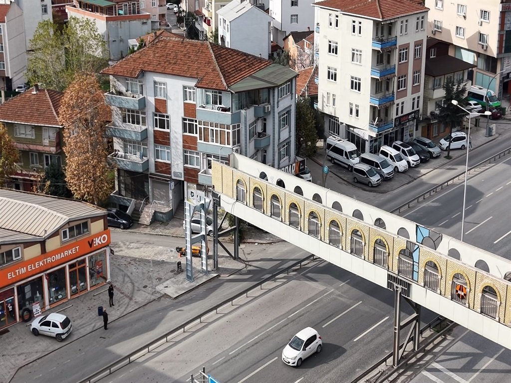 Körfez yeni üst geçit açılışı