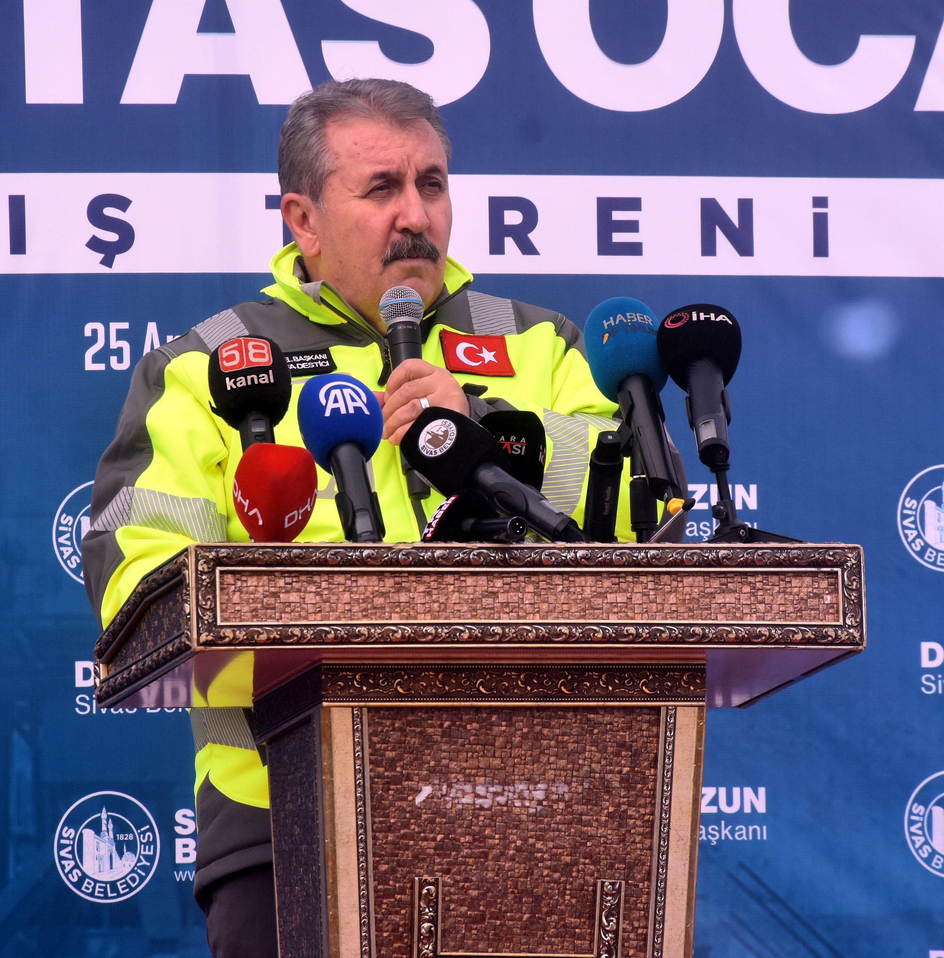 Mustafa Destici Sivas Açılış