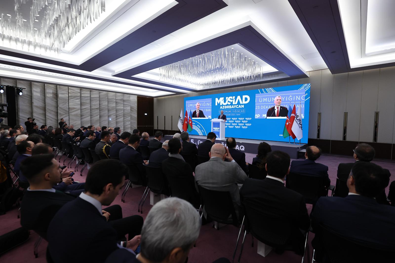 Cevdet Yılmaz Bakü