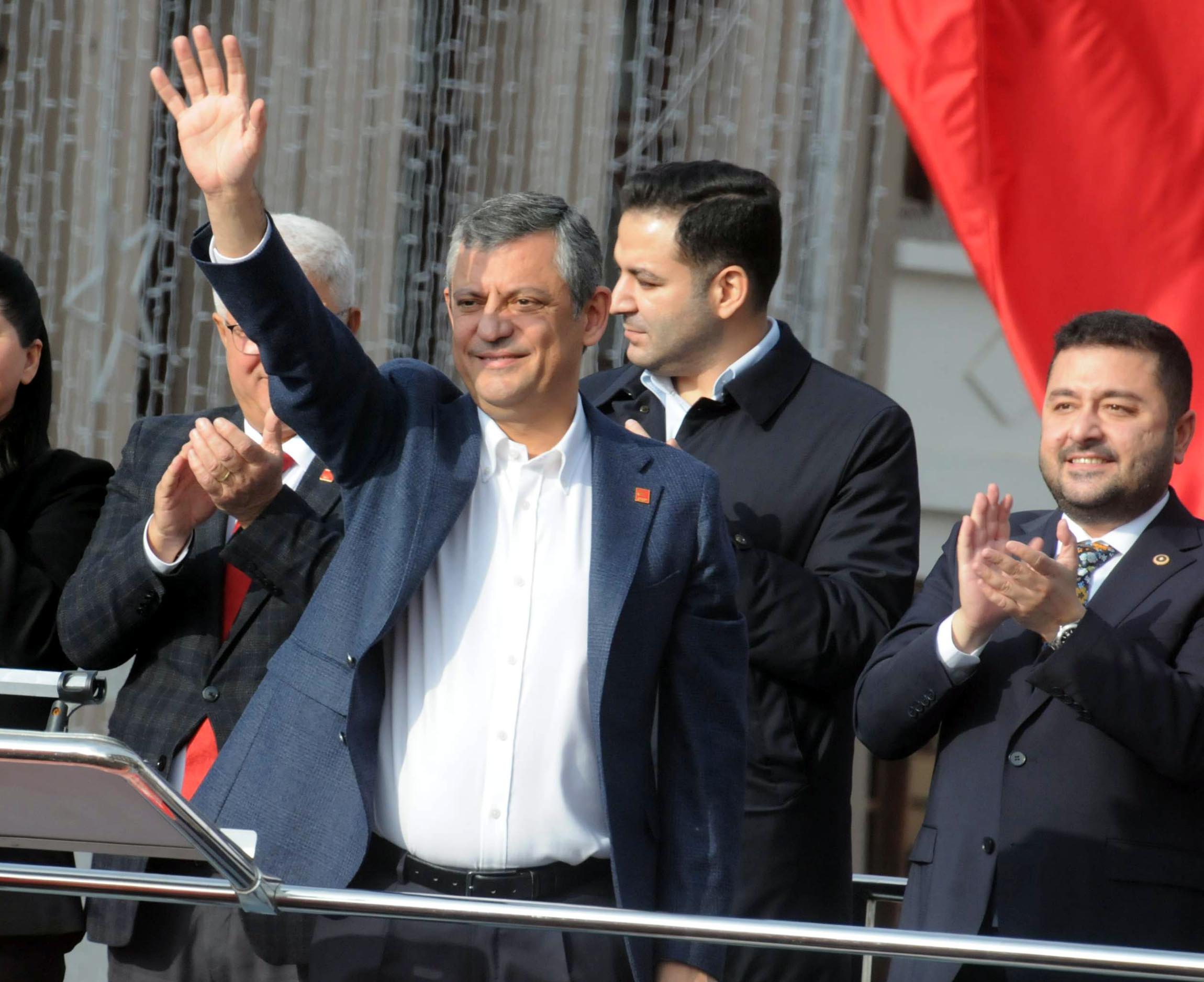 CHP Genel Başkanı Özgür Özel