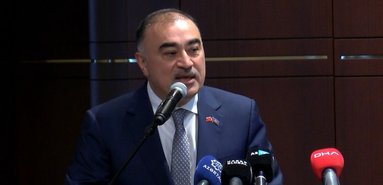 Haydar Aliyev anma etkinliği katılımcıları