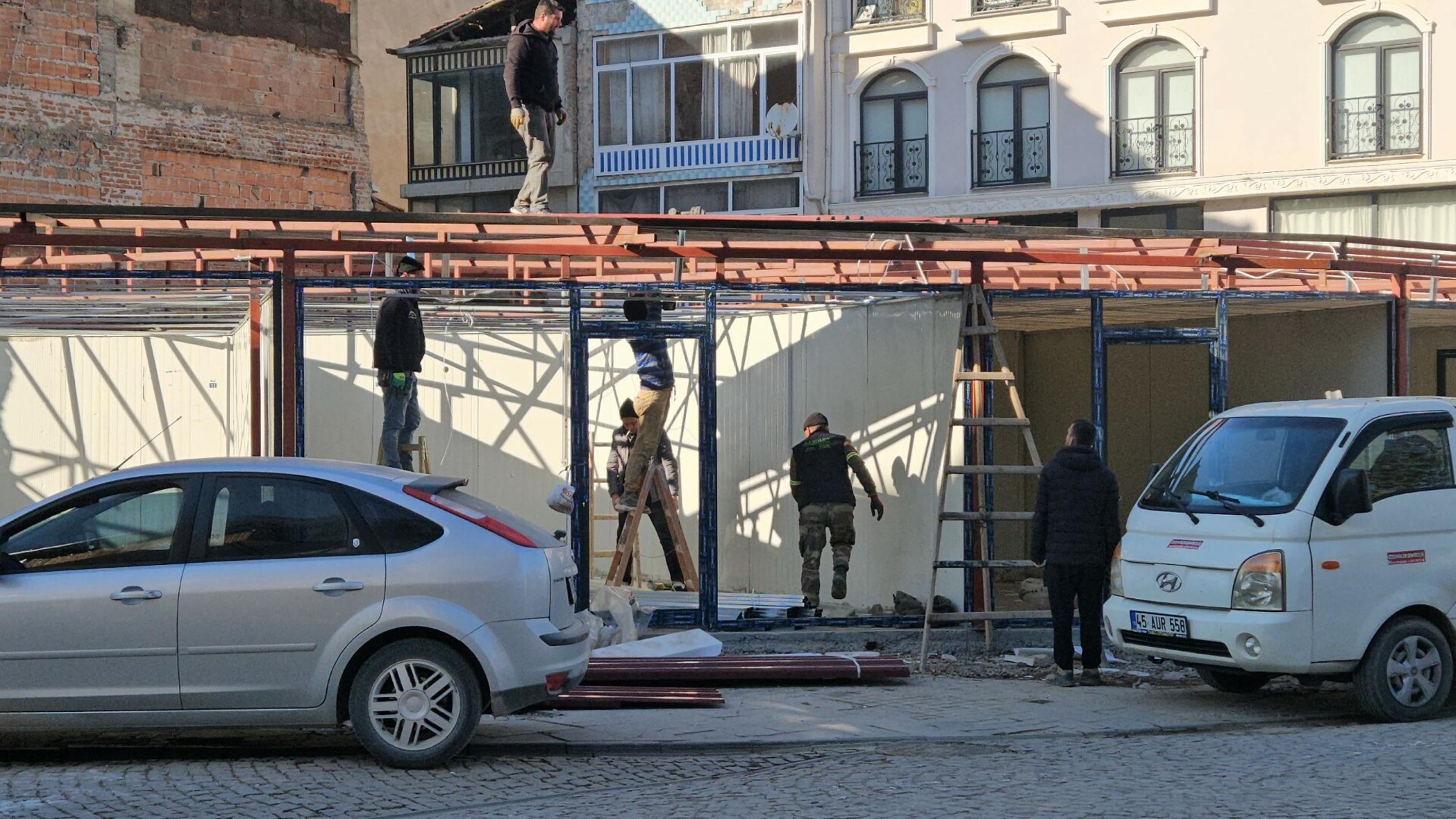 Sındırgı AFAD konteyner dükkanlar