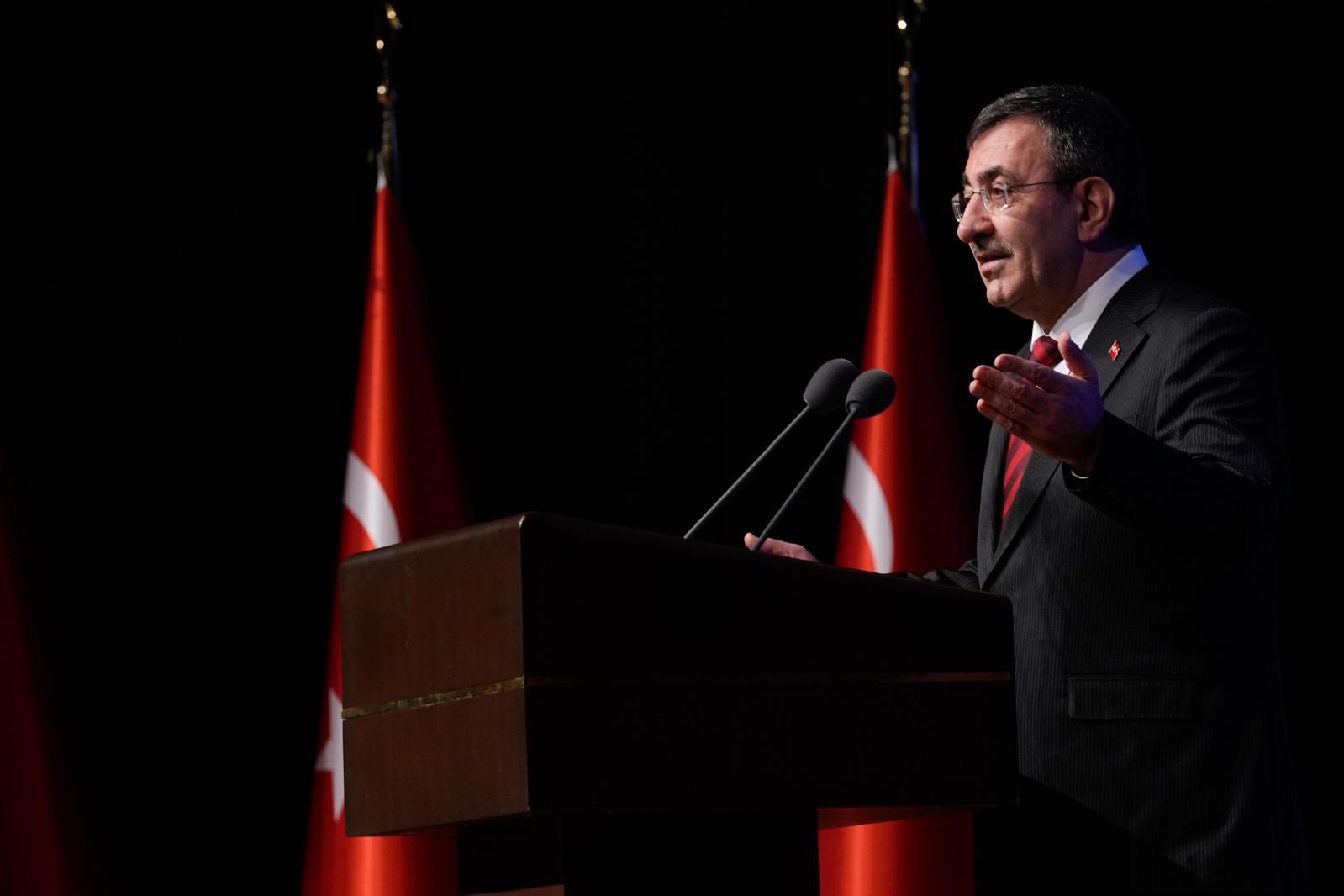 Cevdet Yılmaz İnsan Hakları Zirvesi