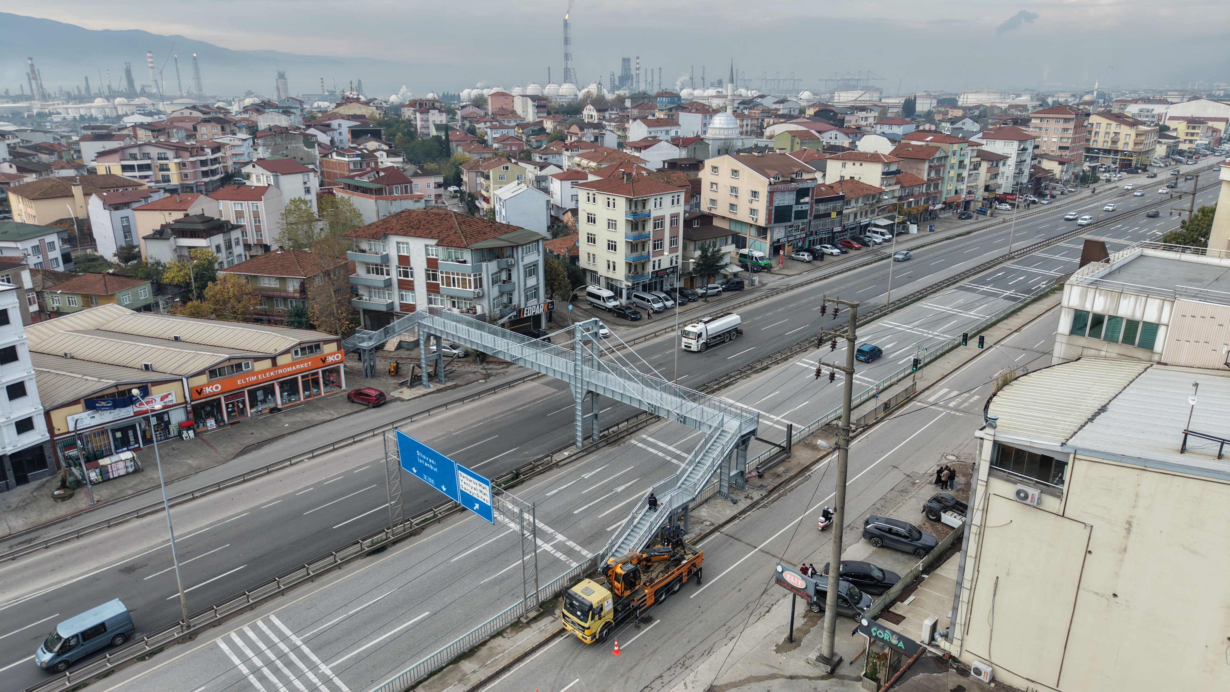 Körfez üst geçit yıkım süreci