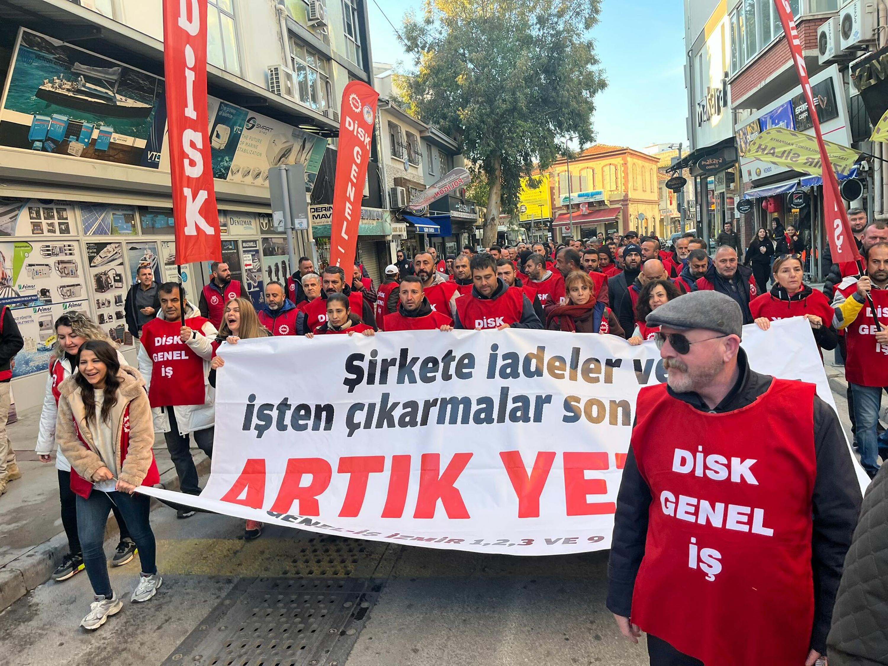 İzmir işçi eylemi sendika