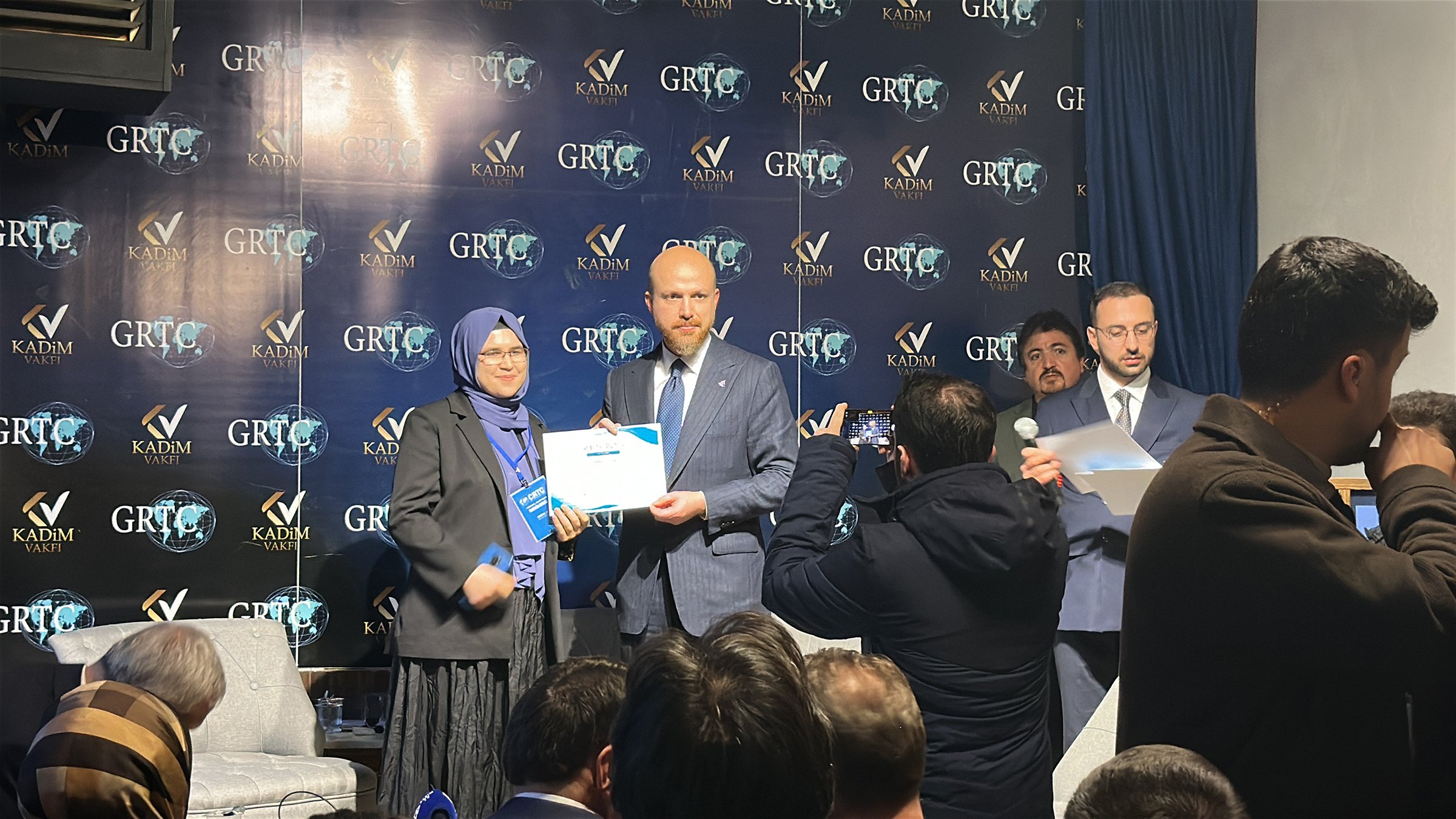 Bilal Erdoğan panel sonrası