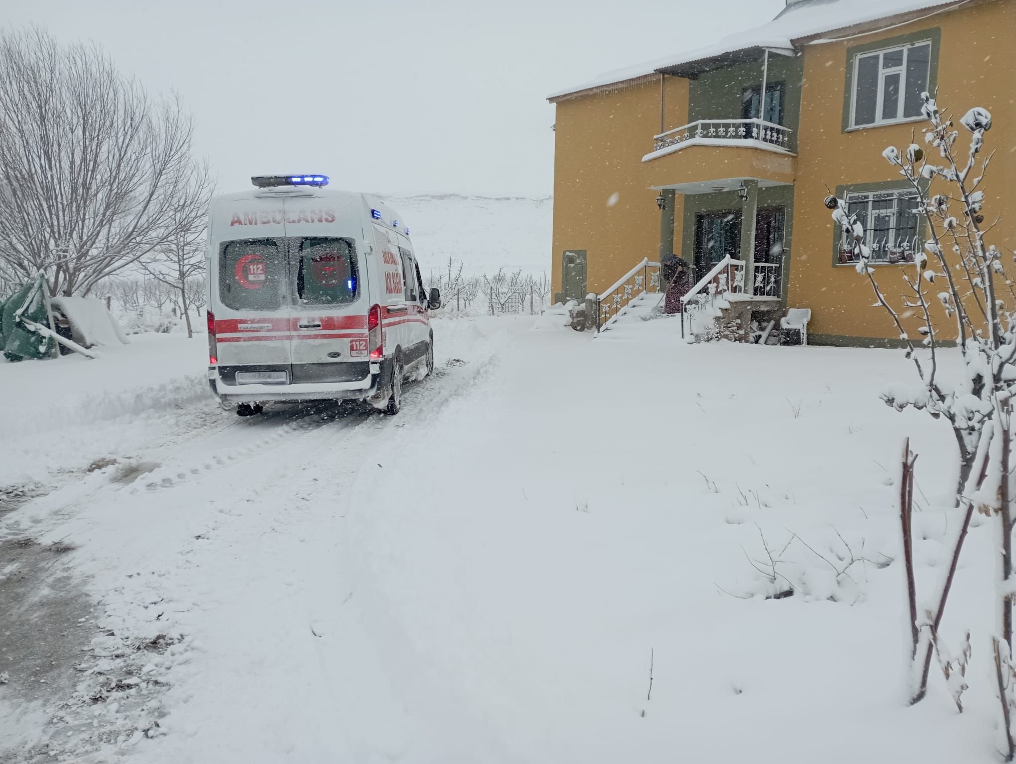 Van kar tahliye operasyonu