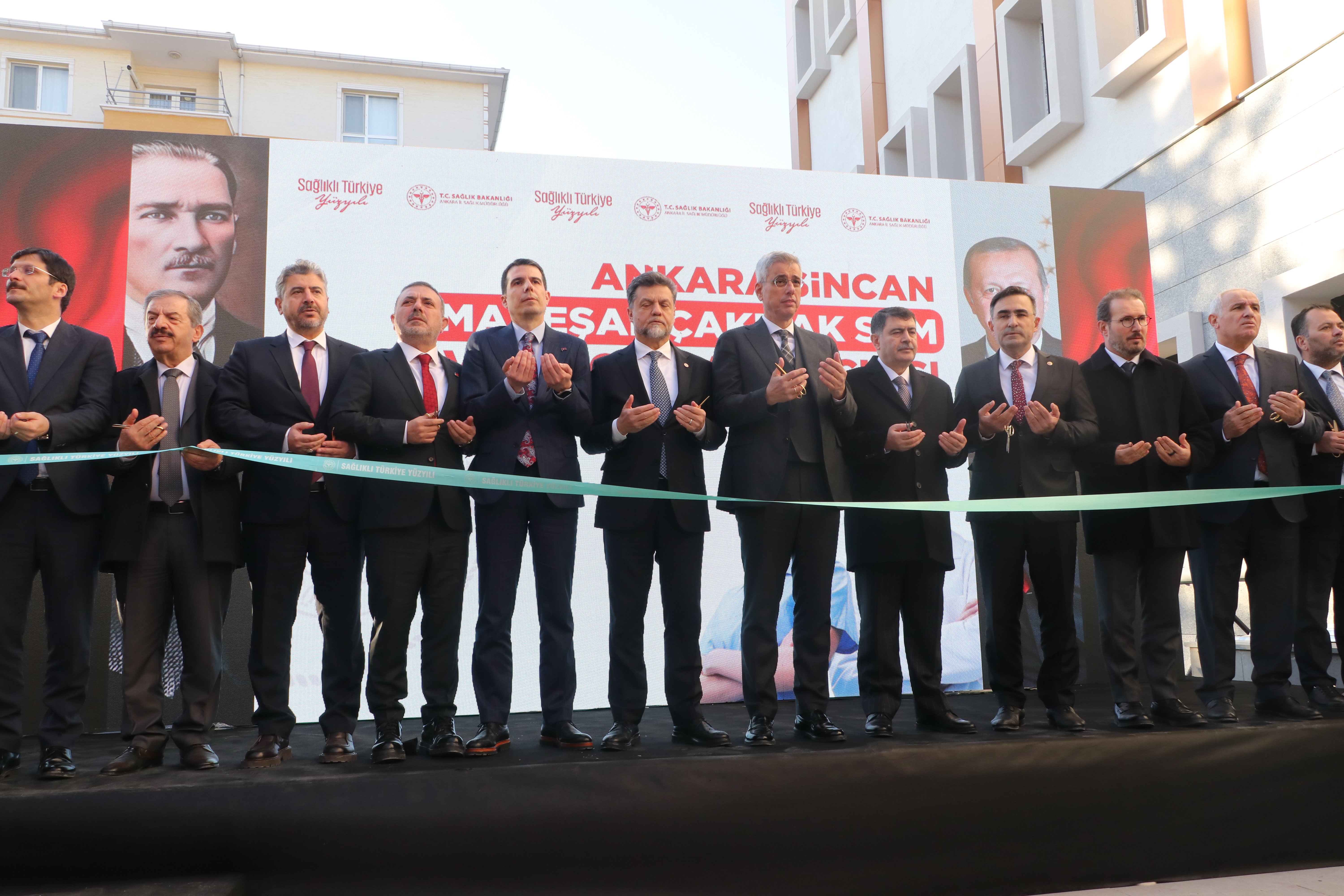 Sağlık Bakanı Kemal Memişoğlu