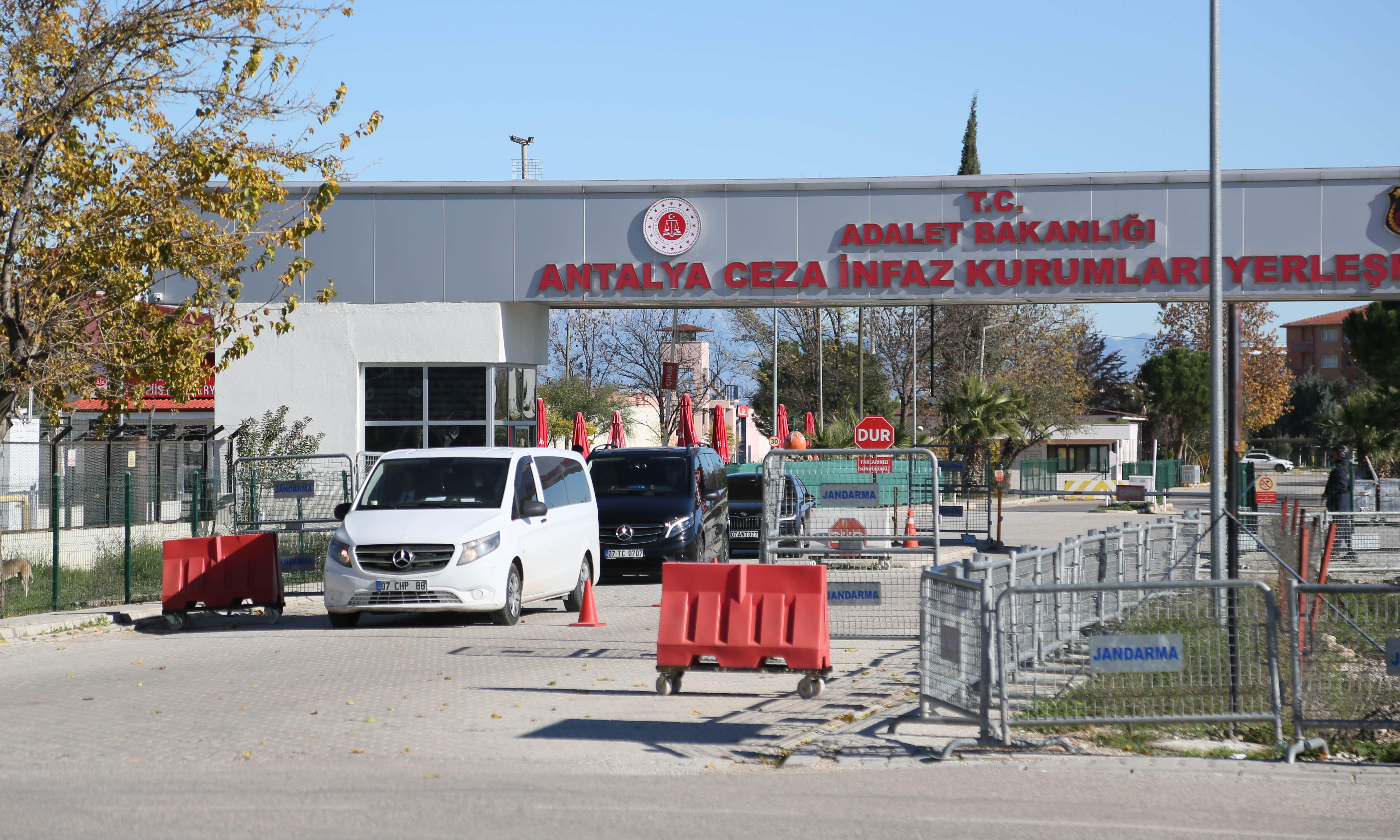 CHP Gökan Zeybek Muhittin Böcek ziyareti