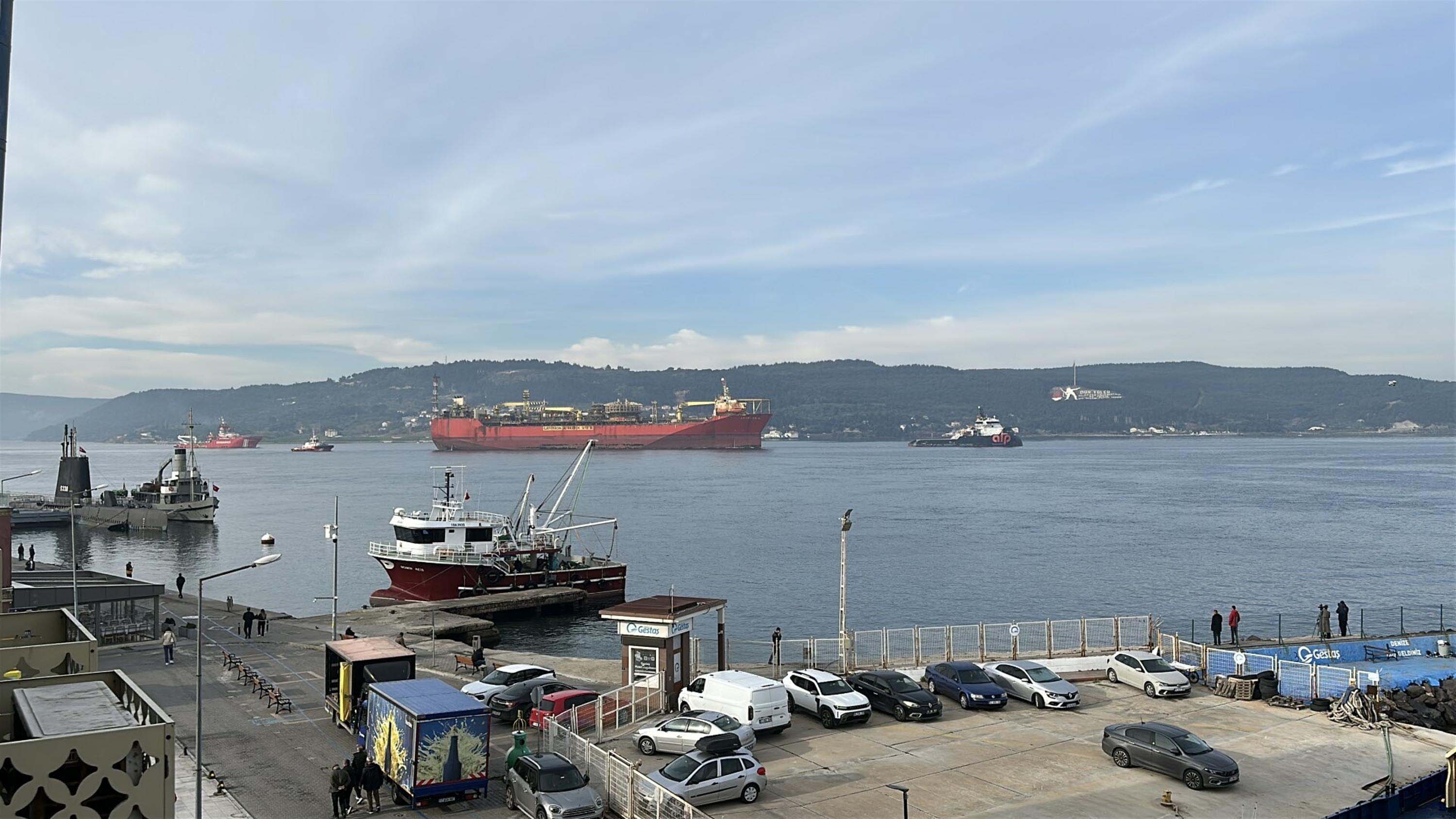 Gryphon A gemisi Çanakkale geçişi