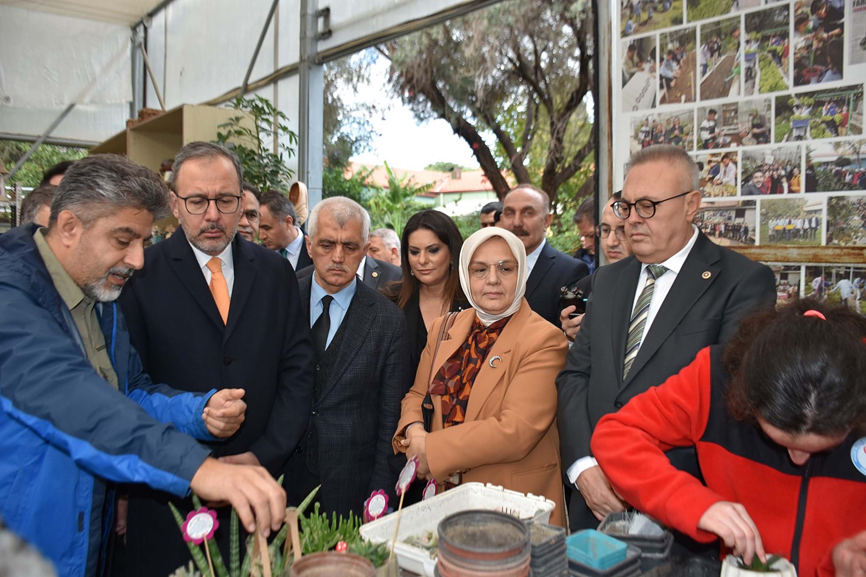 Mehmet Muharrem Kasapoğlu özel eğitim okulu ziyareti