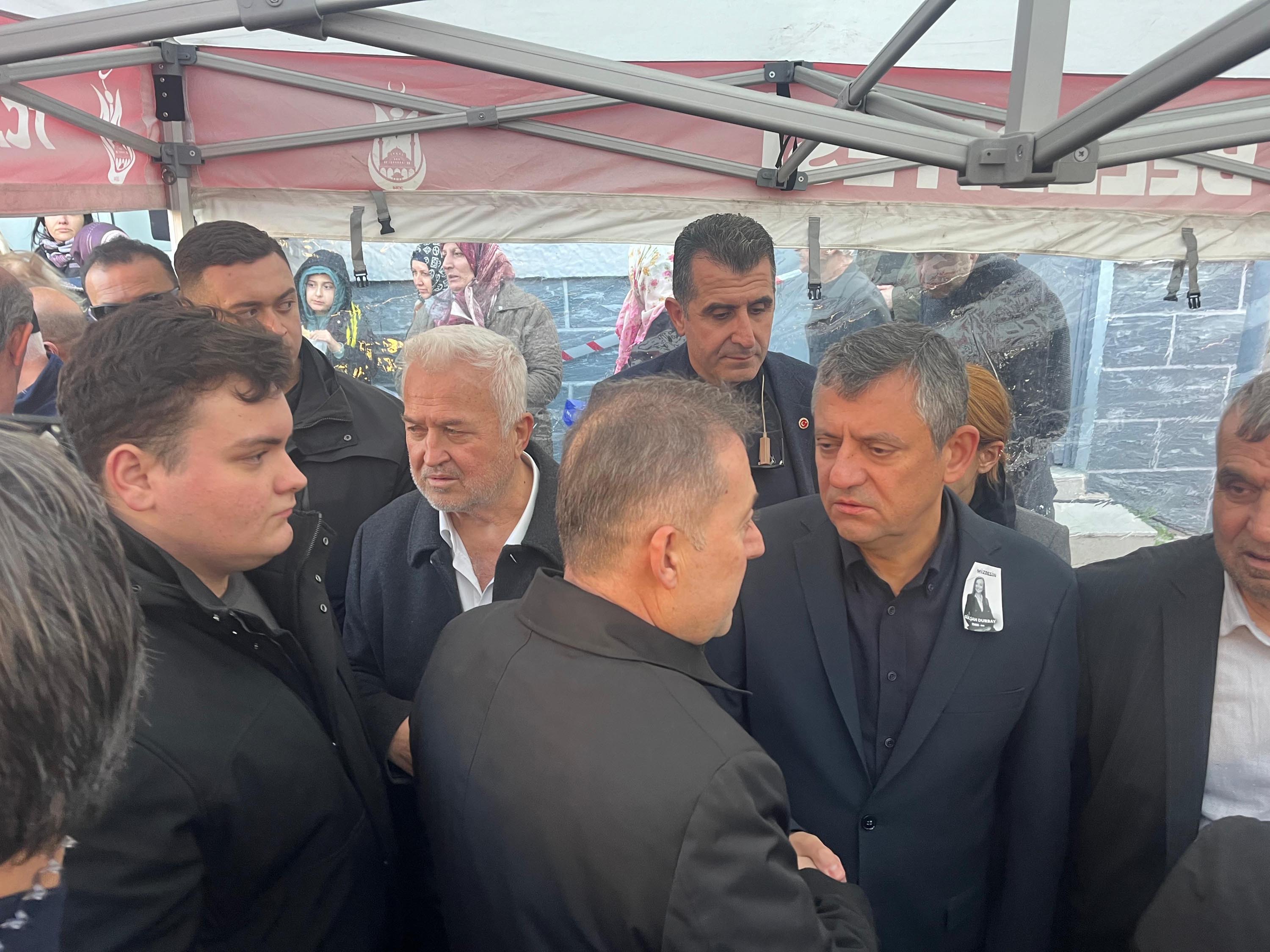 Gülşah Durbay toprağa veriliş