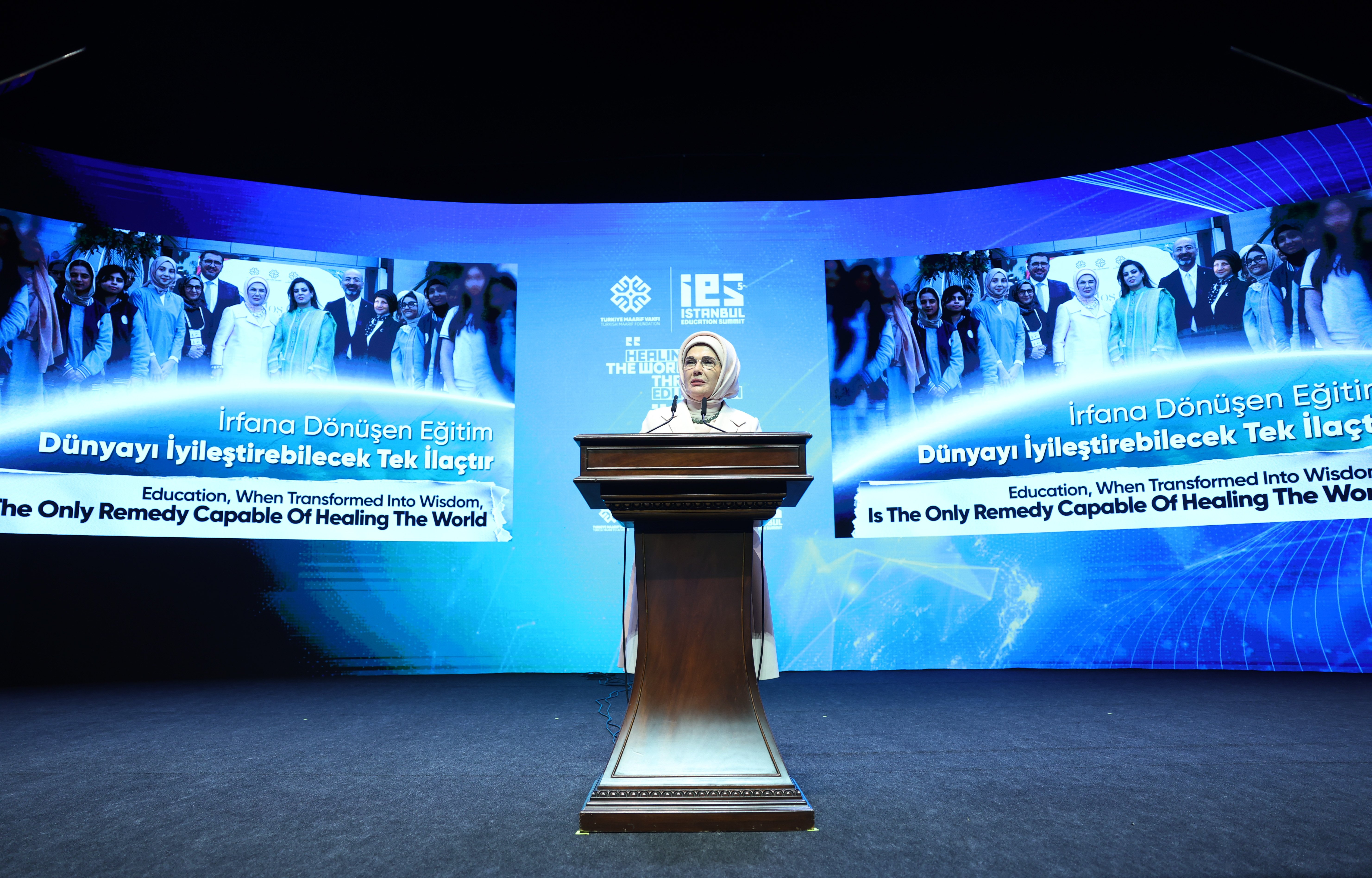 Emine Erdoğan İstanbul Eğitim Zirvesi