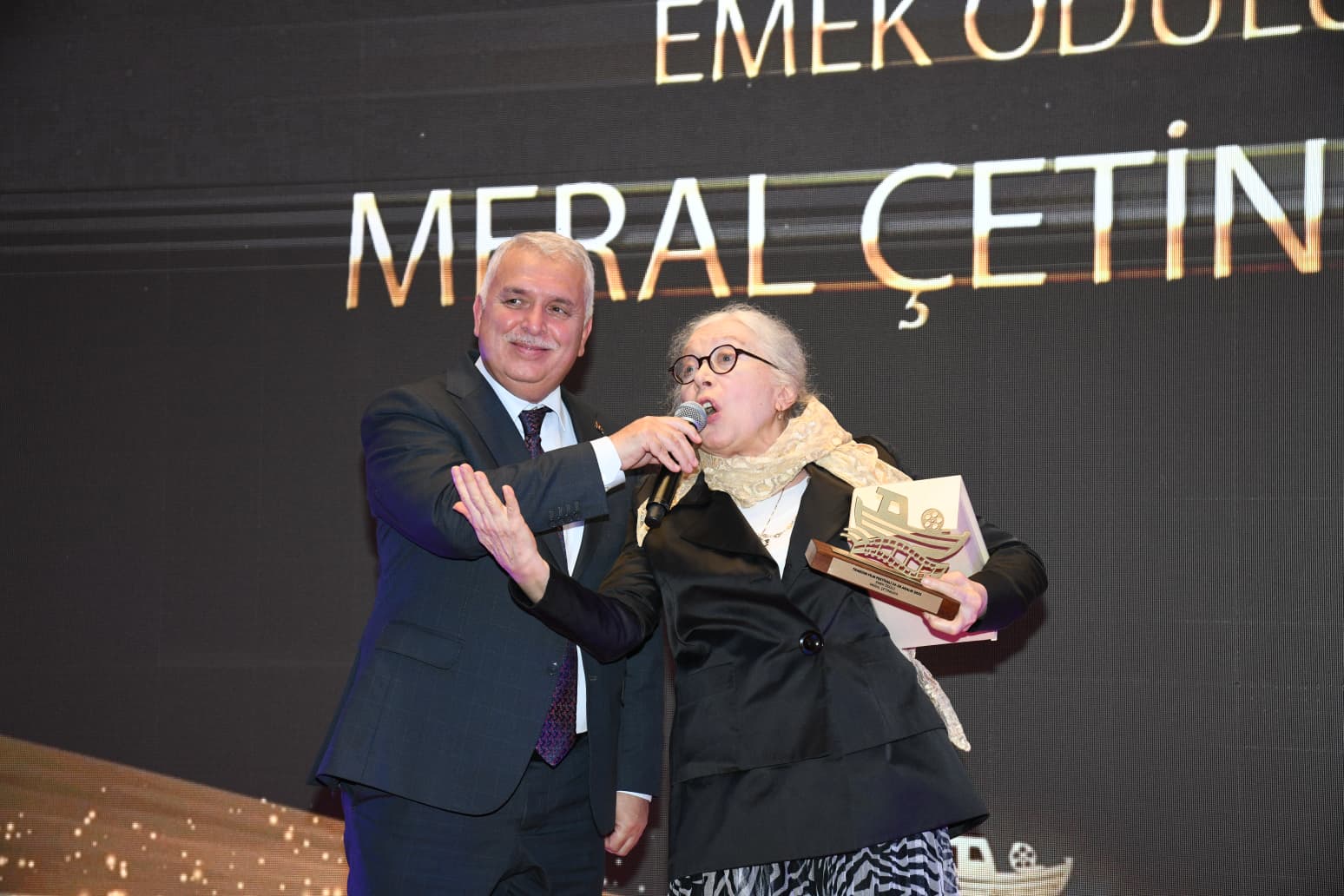 Trabzon Valisi Aziz Yıldırım