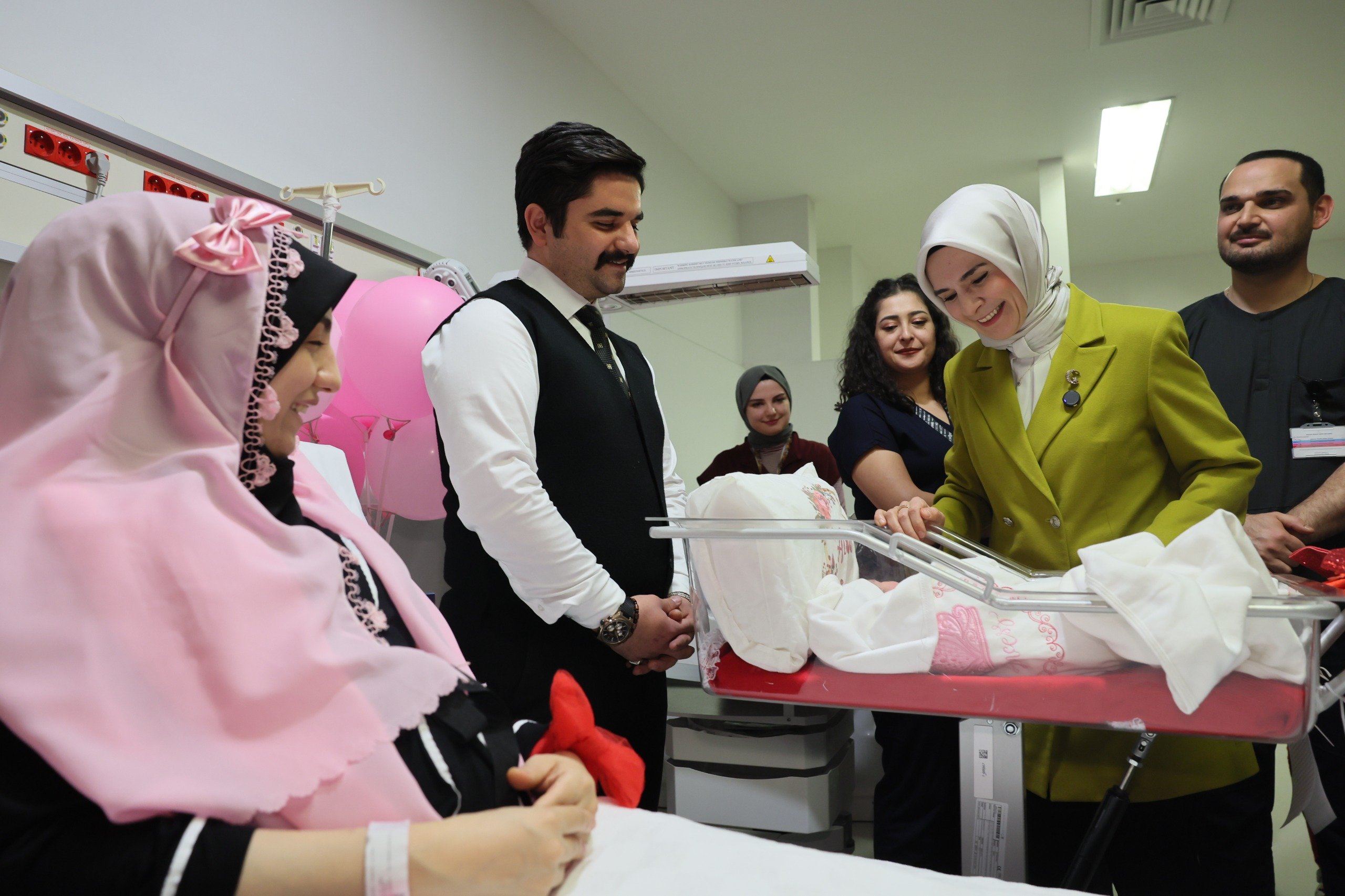 Bakan Mahinur Özdemir Göktaş basın açıklaması