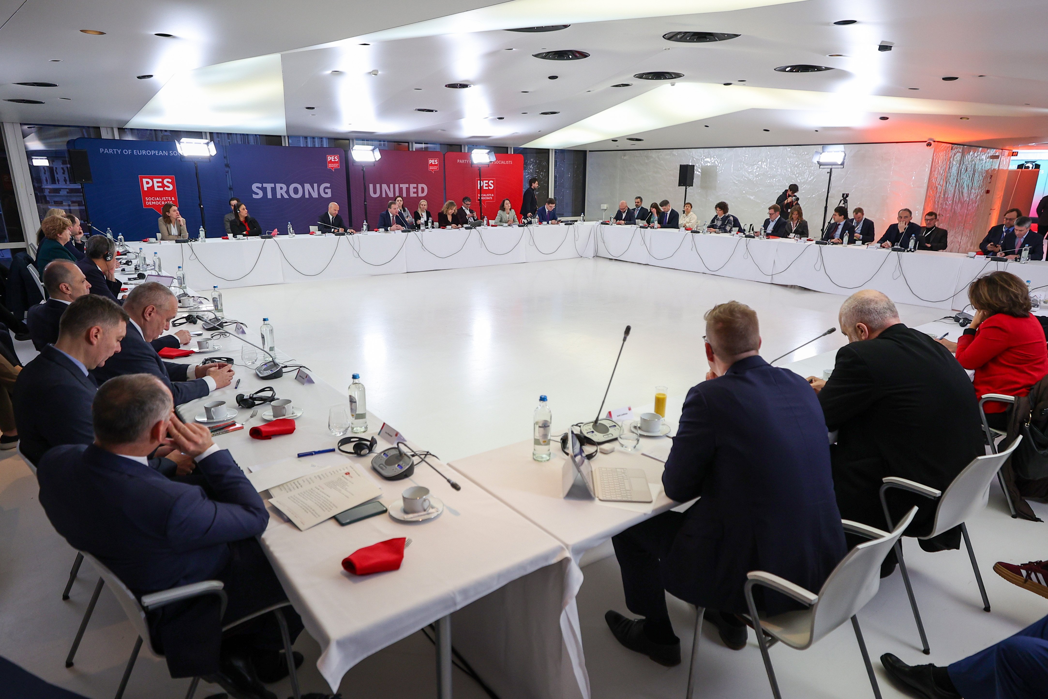 CHP Genel Başkanı Özgür Özel konuşma