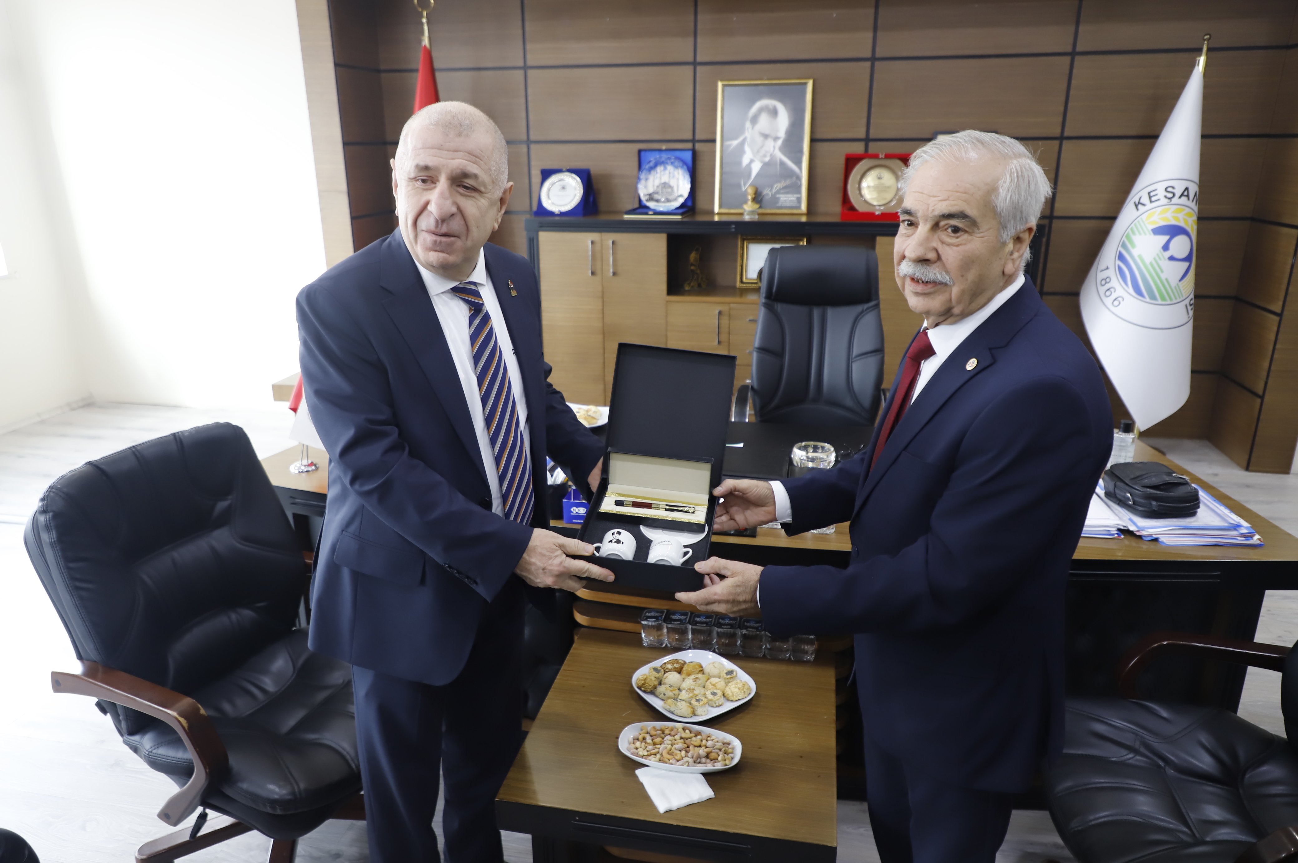 Ümit Özdağ konuşma