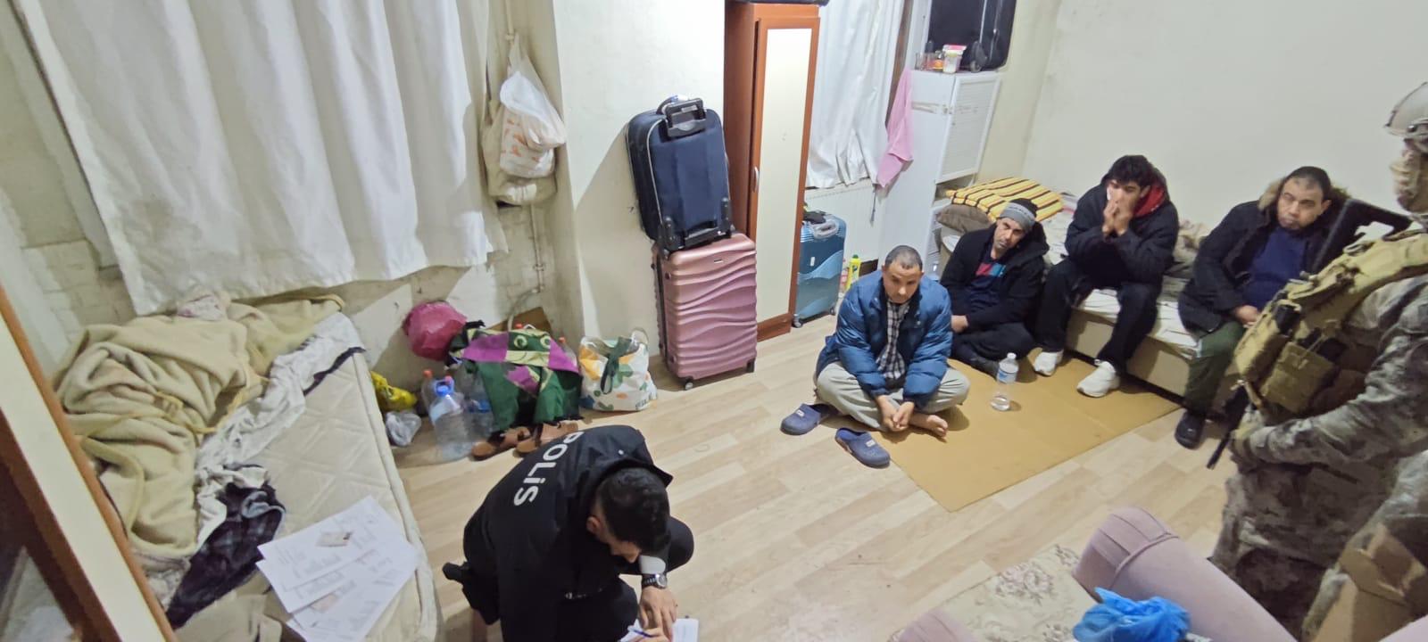 Kaçak göçmen operasyonu İstanbul