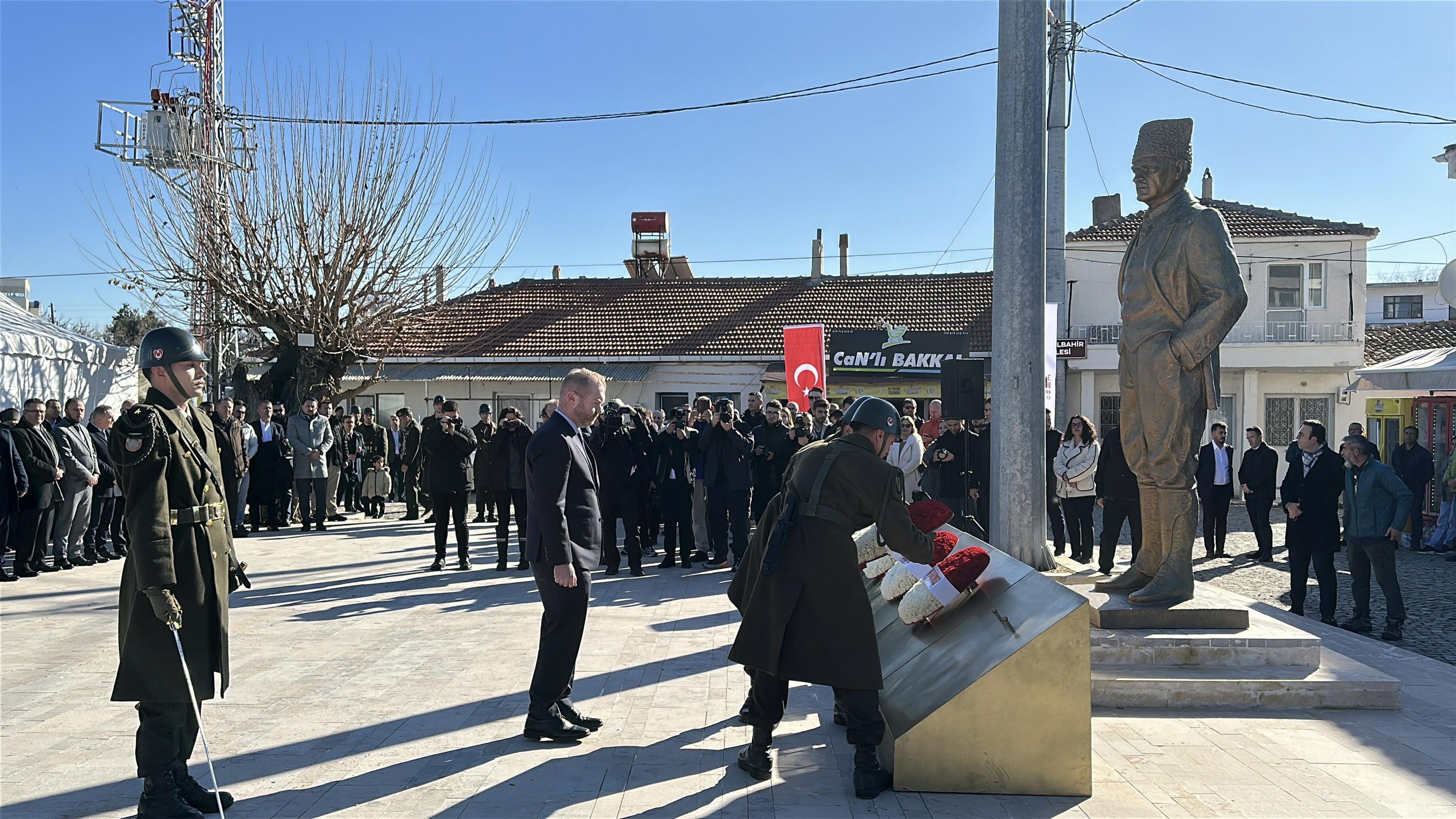 Çanakkale Valisi Ömer Toraman Törende