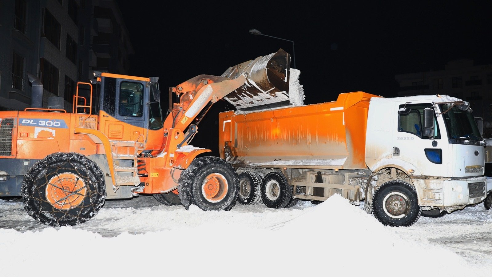 Van kar mücadelesi araçları