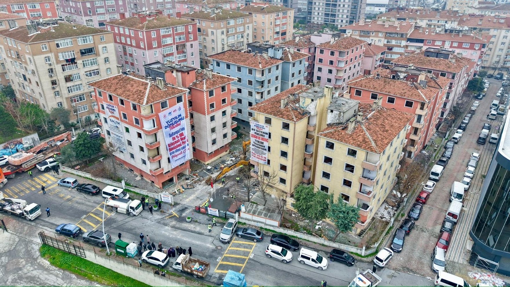 Sultangazi kentsel dönüşüm yıkım alanı